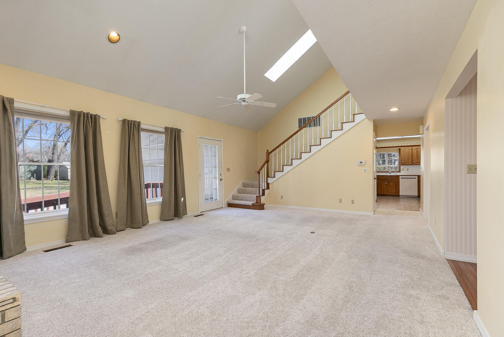 211 Hill Haven Road Property Photo 15