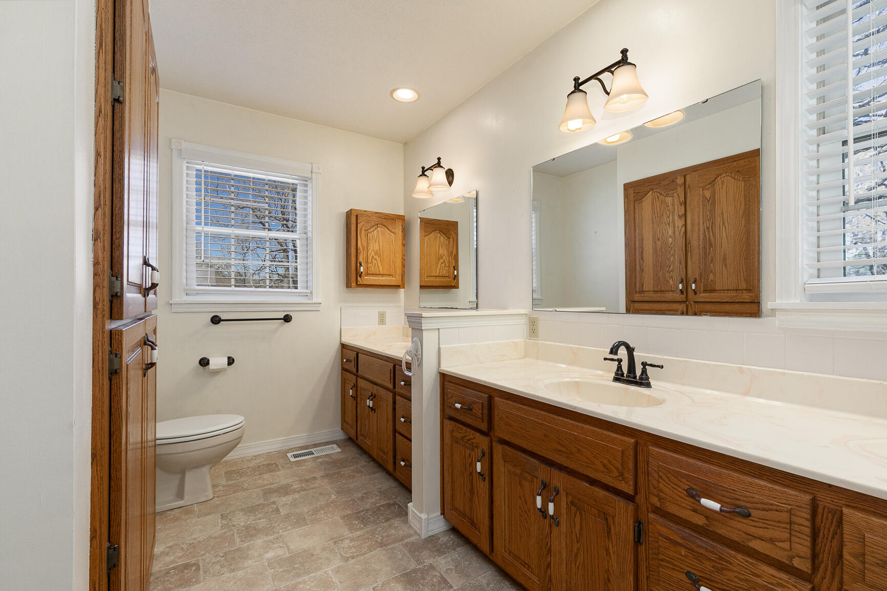211 Hill Haven Road Property Photo 34