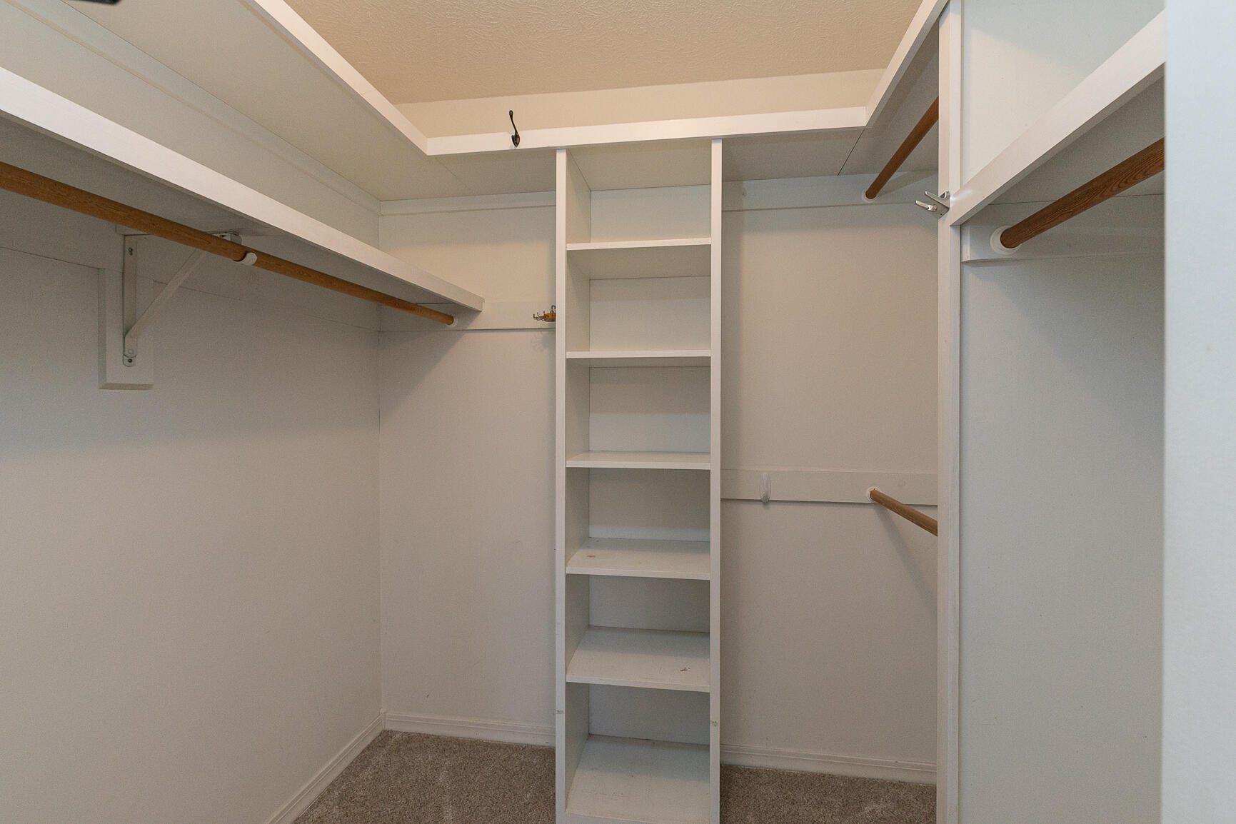 211 Hill Haven Road Property Photo 35