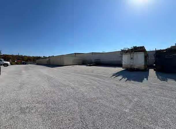 5133 South Campbell Avenue Property Photo 12