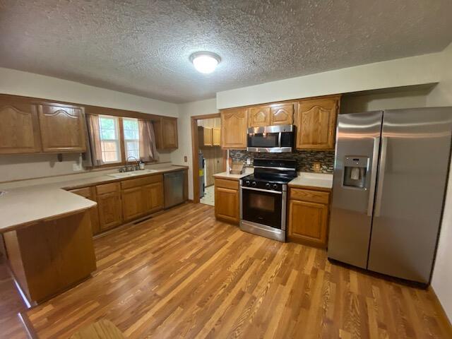 831 East Burford Street Property Photo 6