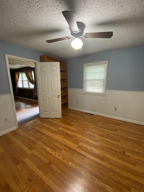 831 East Burford Street Property Photo 10