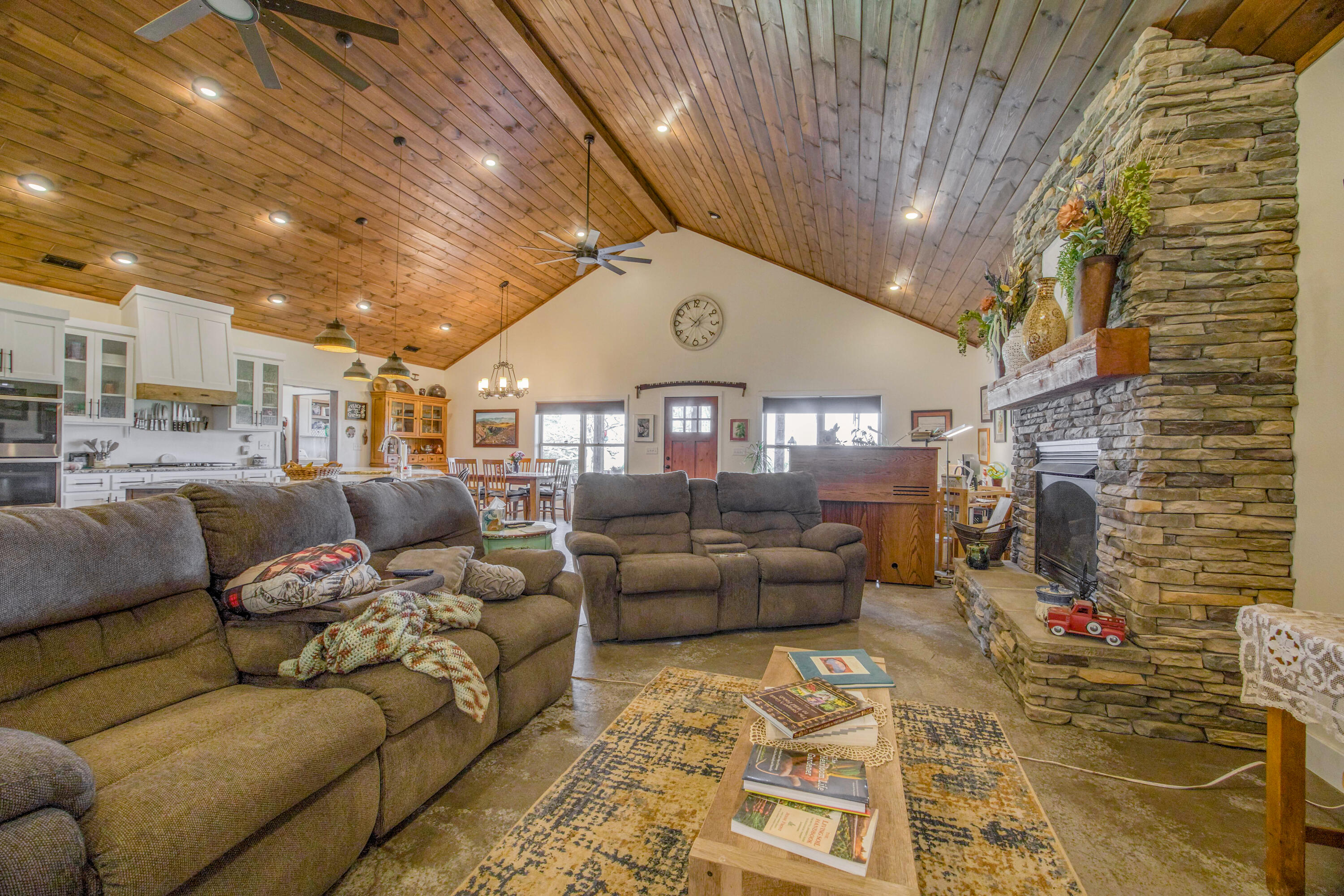 108 Switchgrass Road Property Photo 8