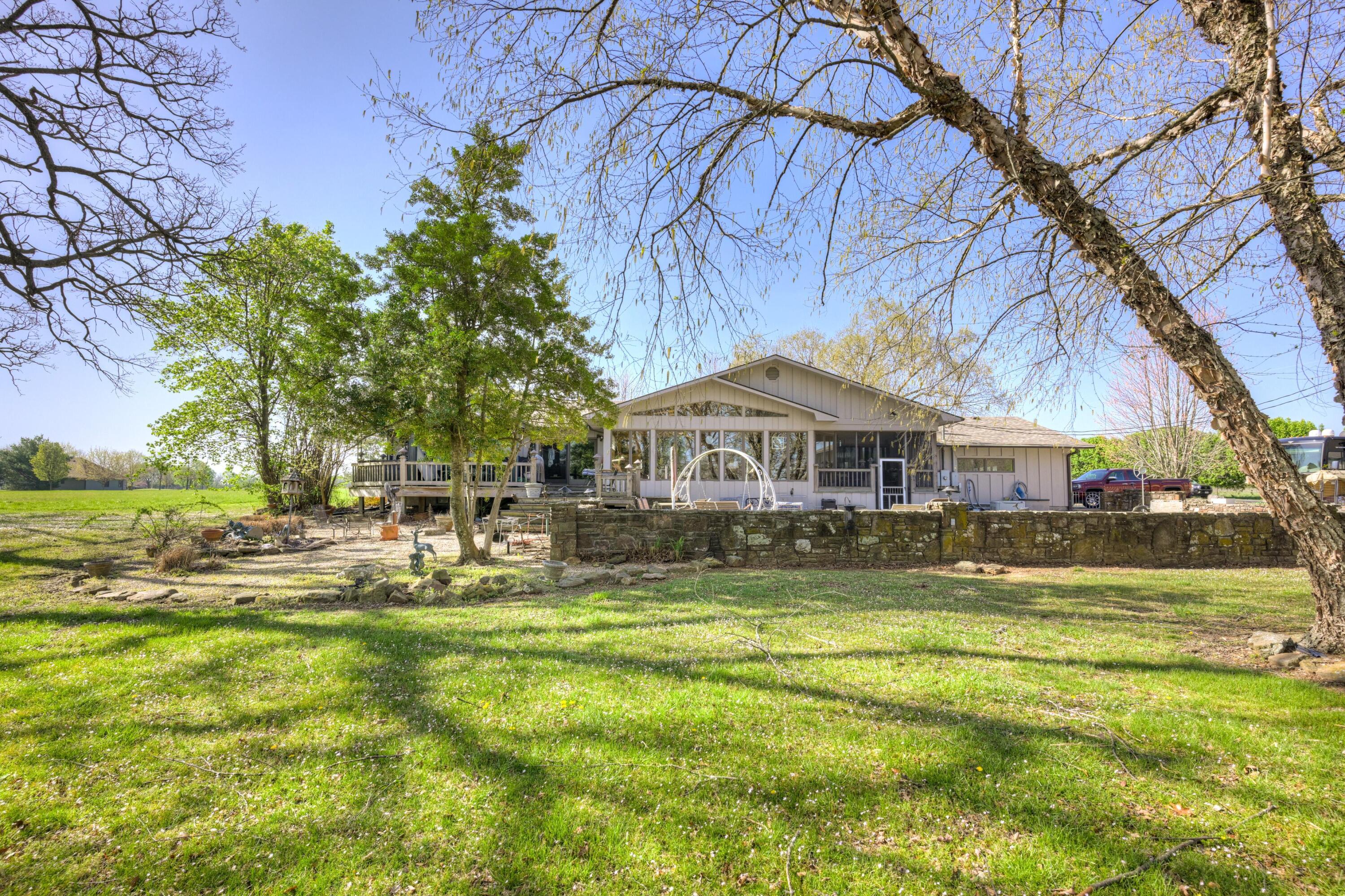 19032 East Highway 86 Property Photo 12