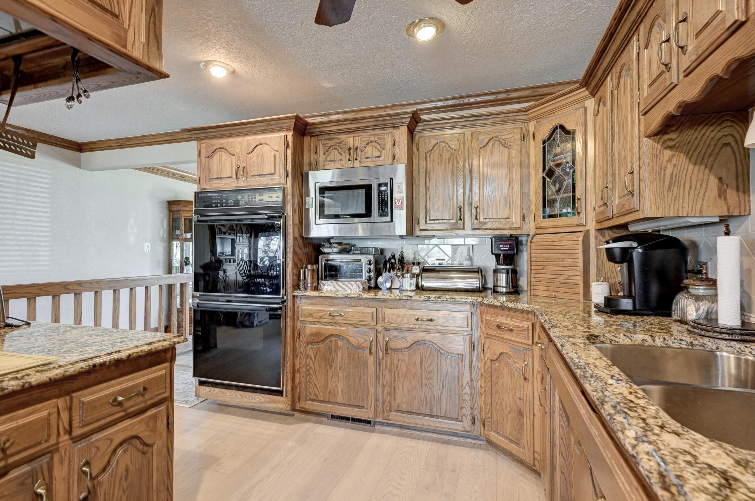 19032 East Highway 86 Property Photo 51