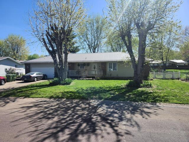 1102 Sunset Property Photo