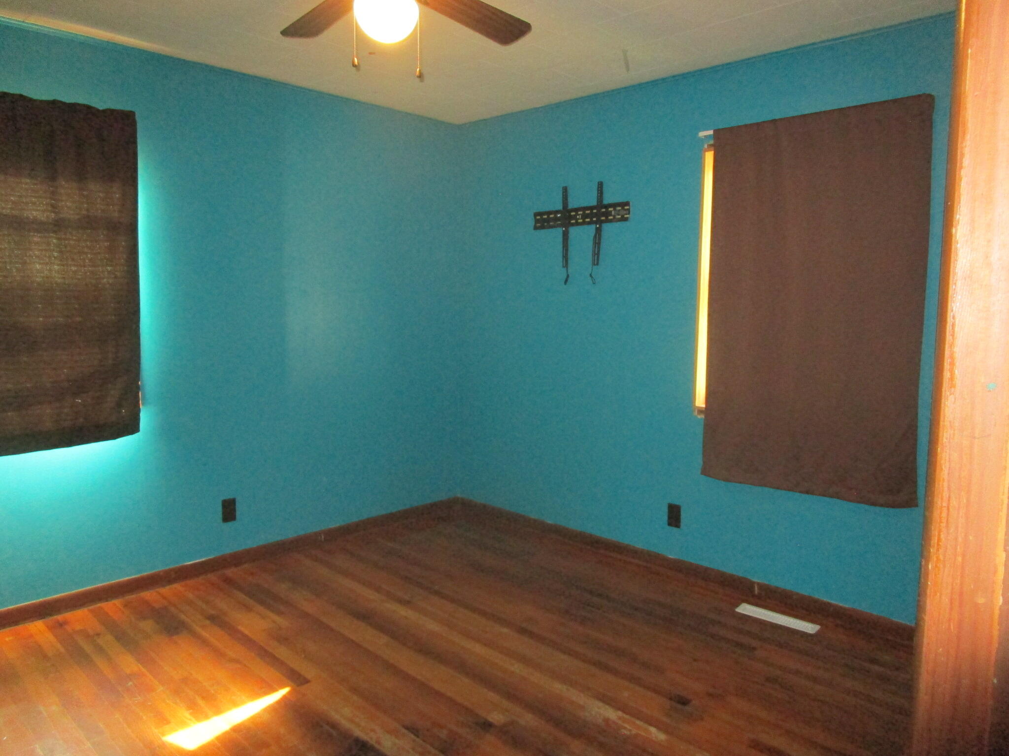 510 West 3rd Street Property Photo 15