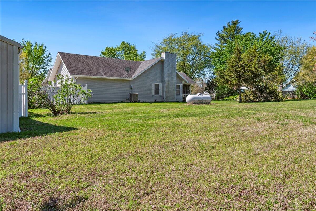 971 West Meadowview Drive Property Photo 51