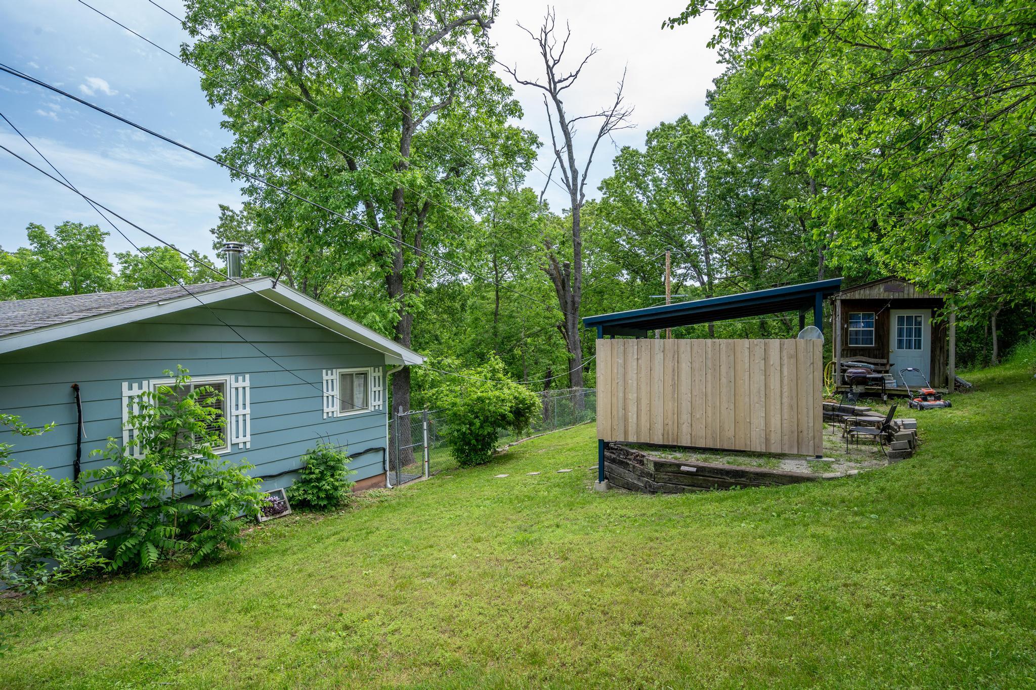 330 Manchester Street Property Photo 42