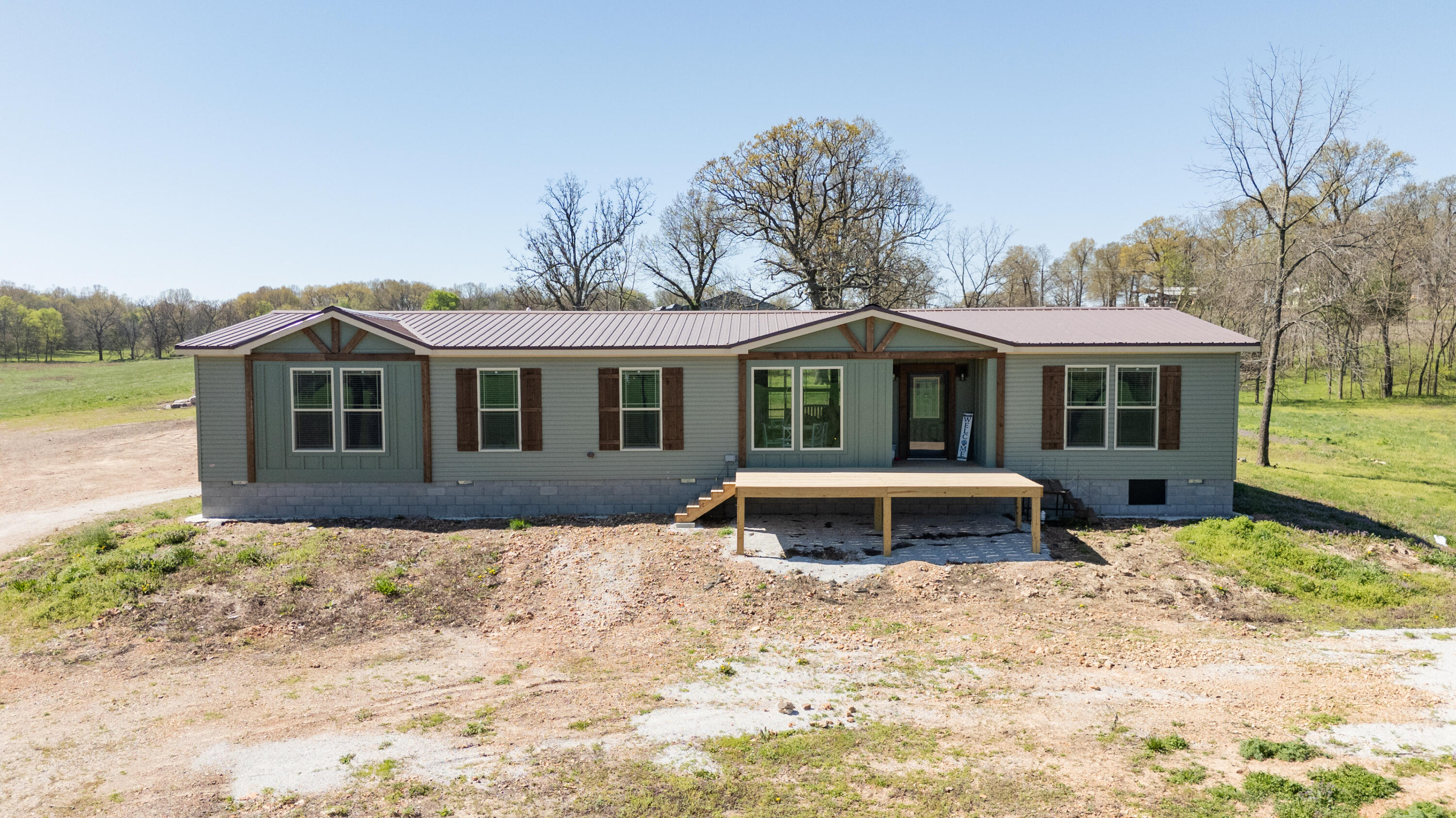26097 Poppy Drive Property Photo 5
