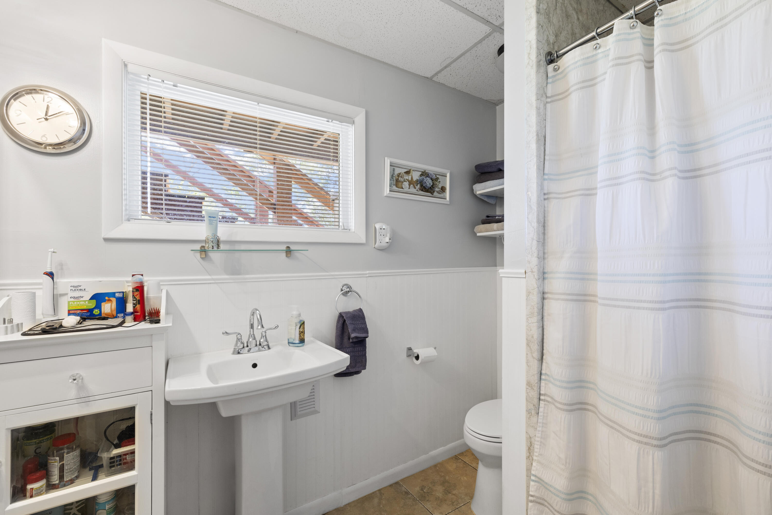19 Golden Drive Property Photo 26