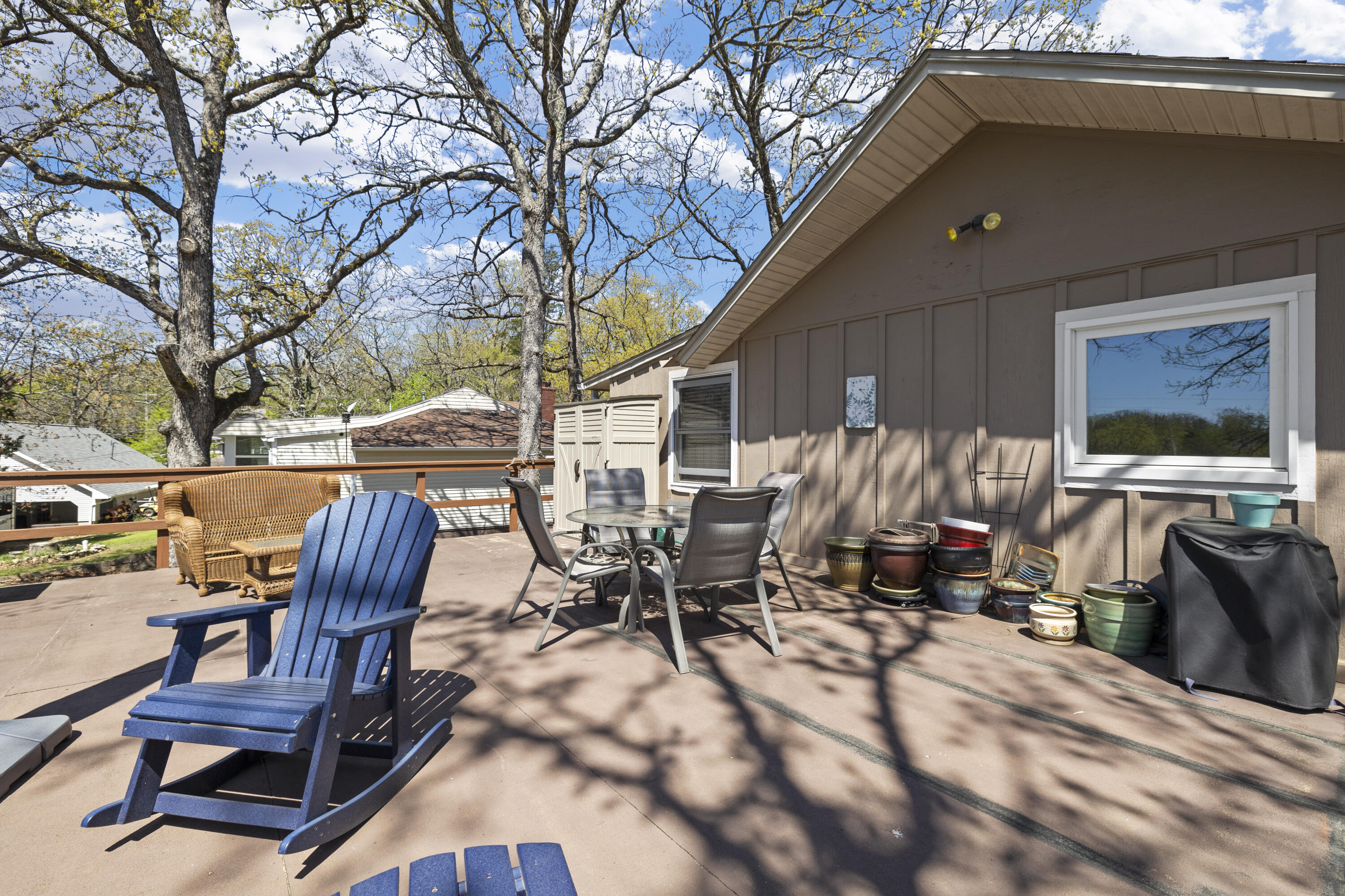 19 Golden Drive Property Photo 37
