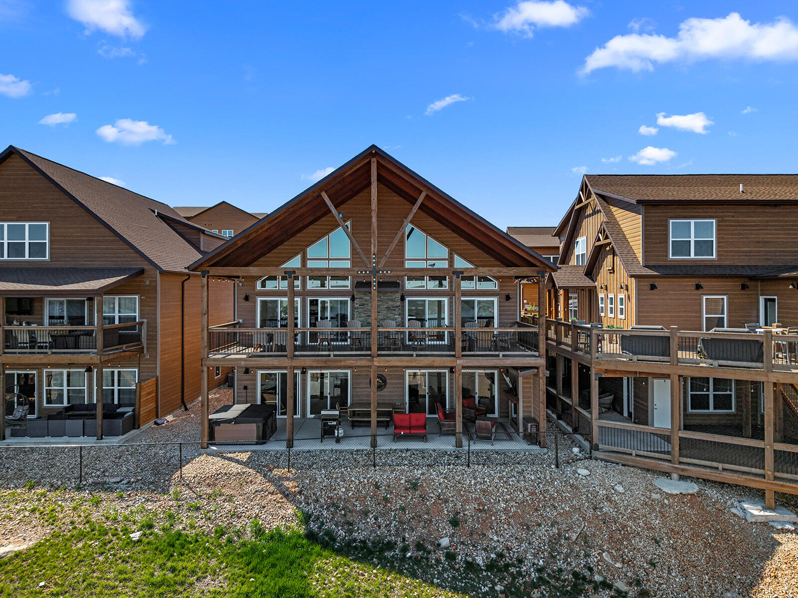 252 Settlers Cove Property Photo 5