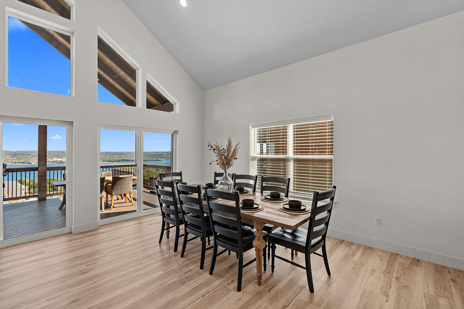 252 Settlers Cove Property Photo 11