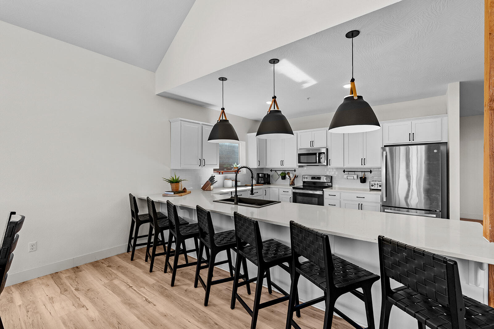 252 Settlers Cove Property Photo 18