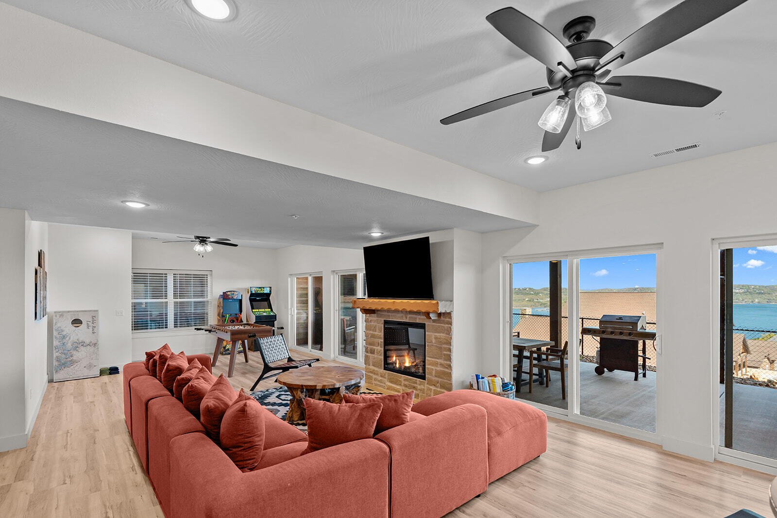 252 Settlers Cove Property Photo 33