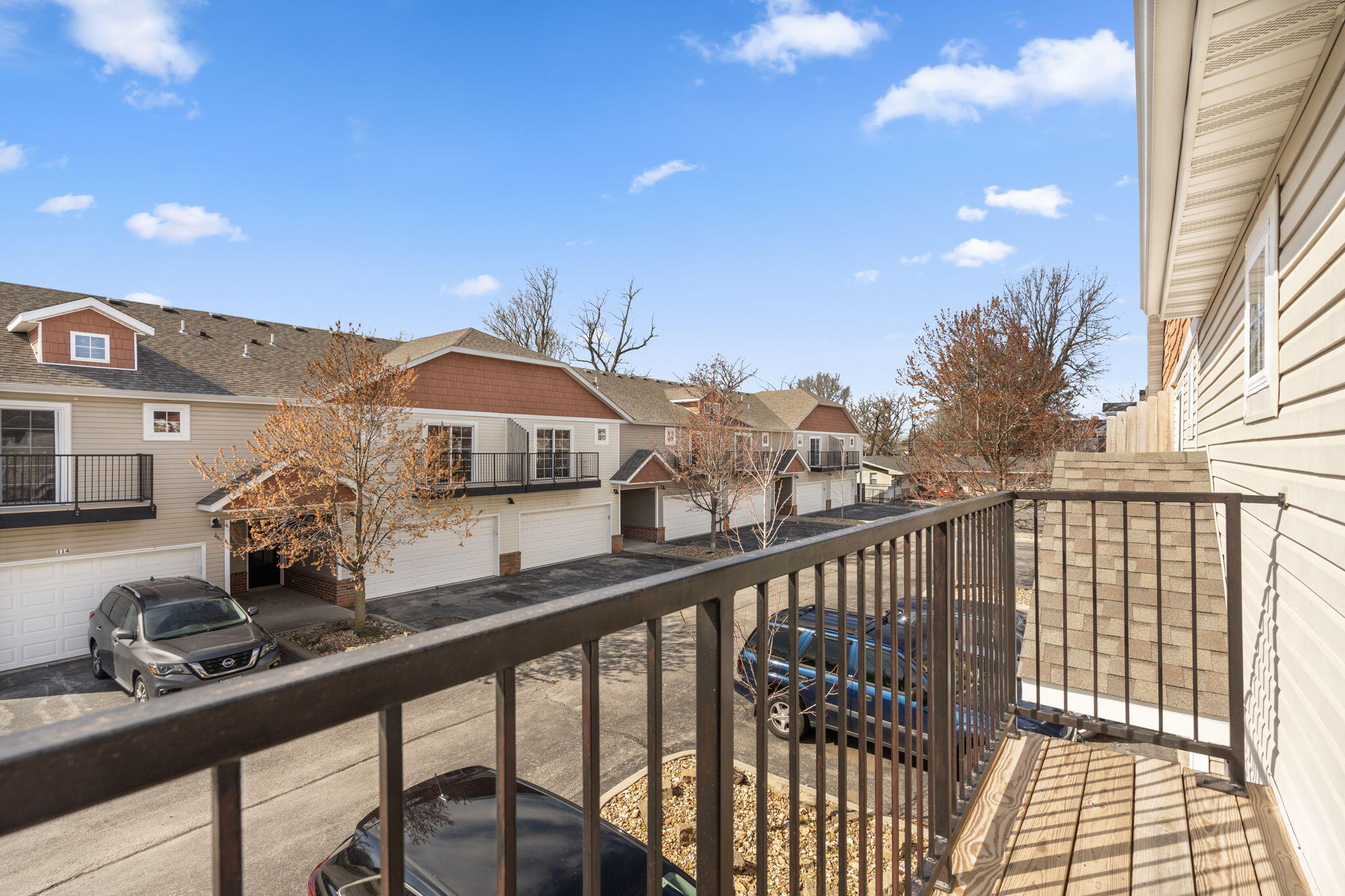 710 West Walnut Street Property Photo 25