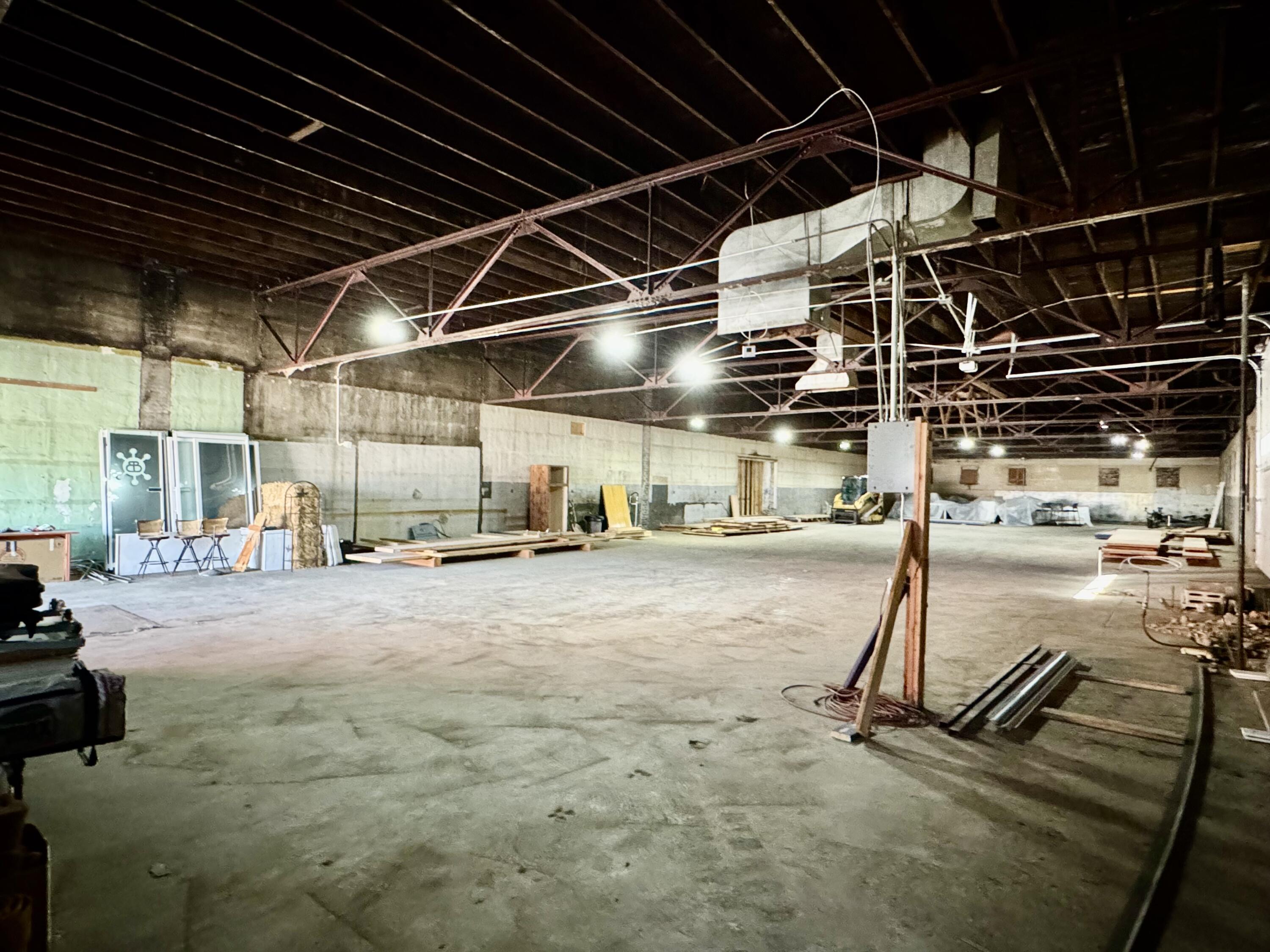 125 & 129 West Spring Street Property Photo 22