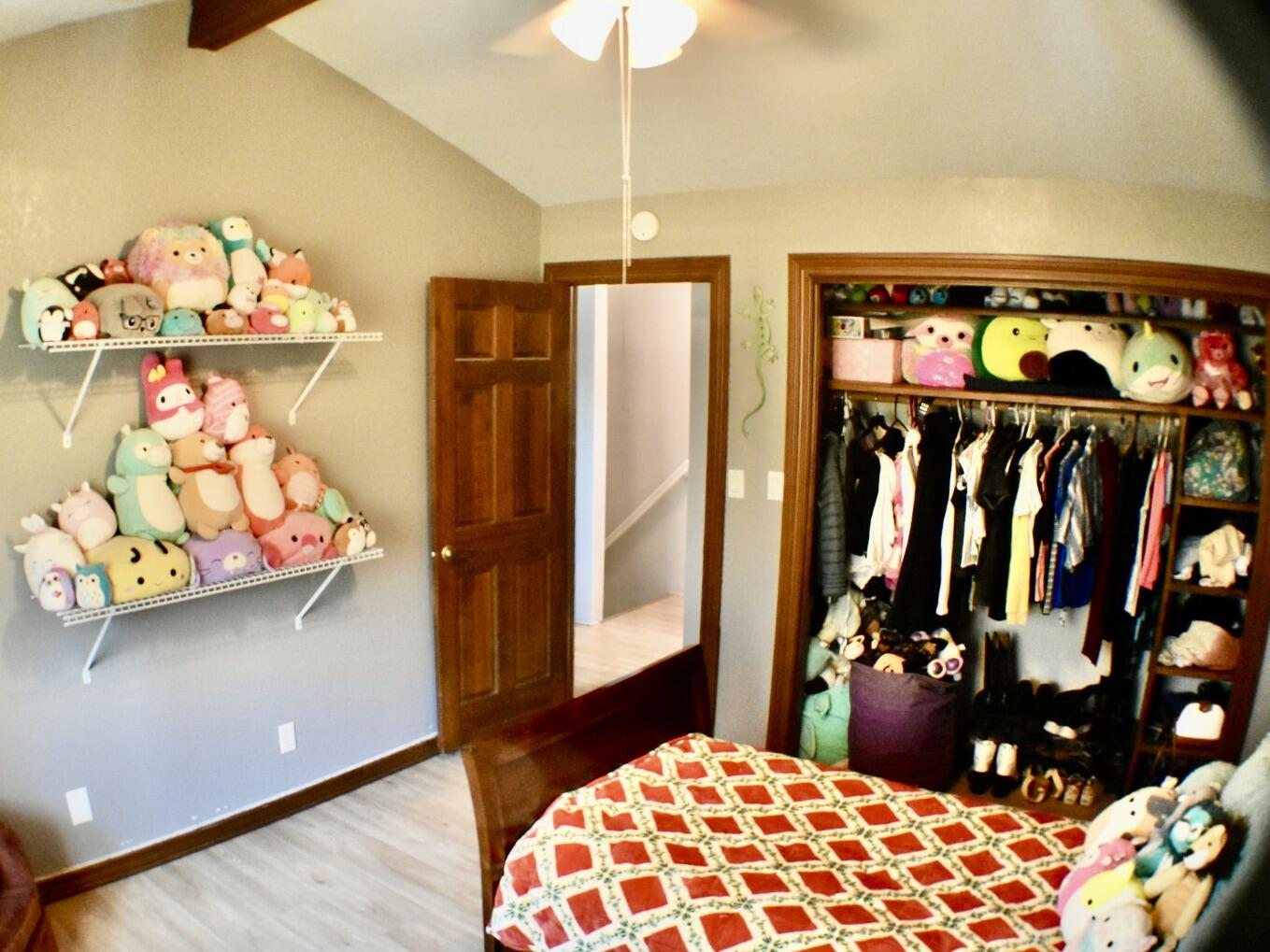 826 East Division Street Property Photo 27