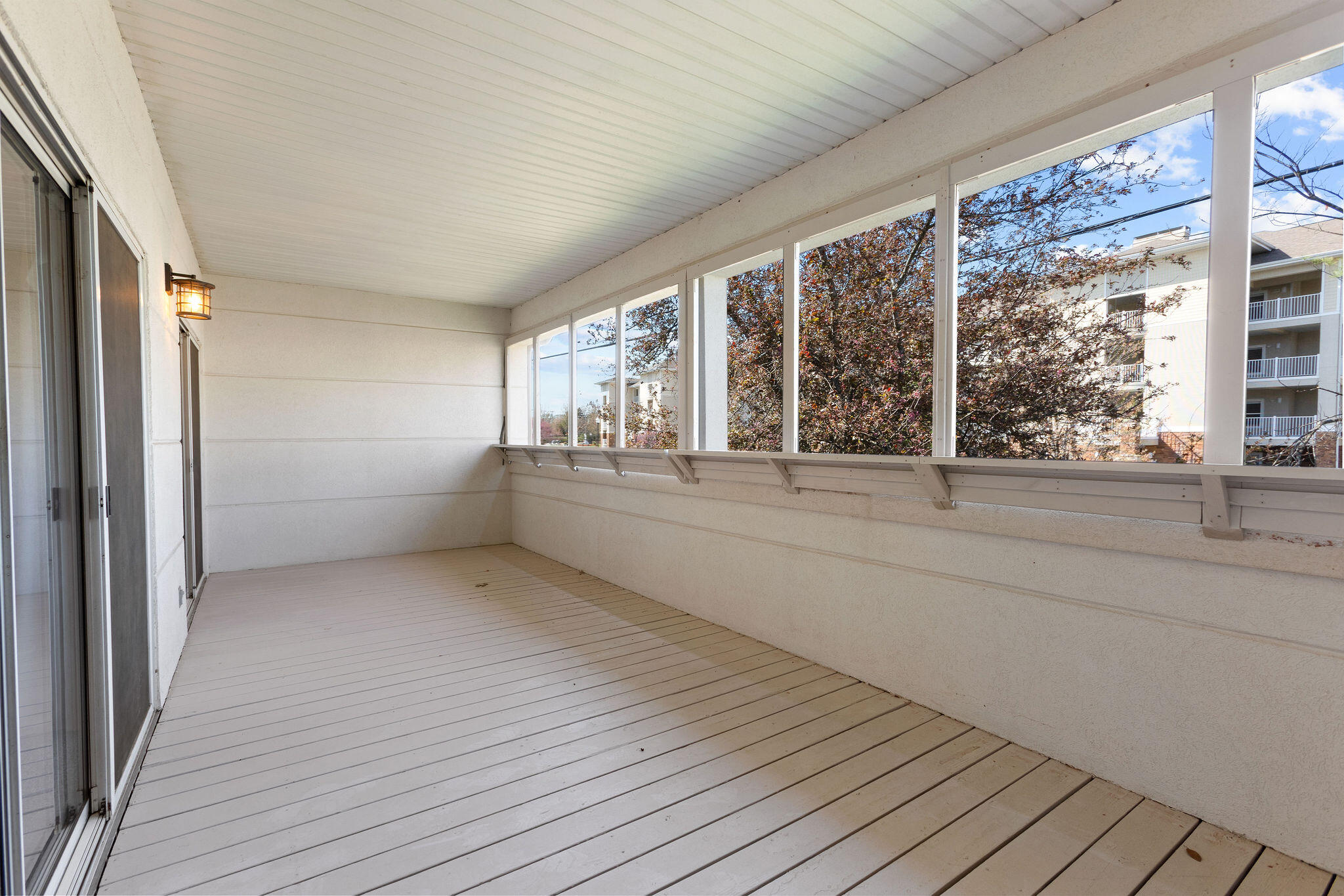 123 Oak Drive Property Photo 8