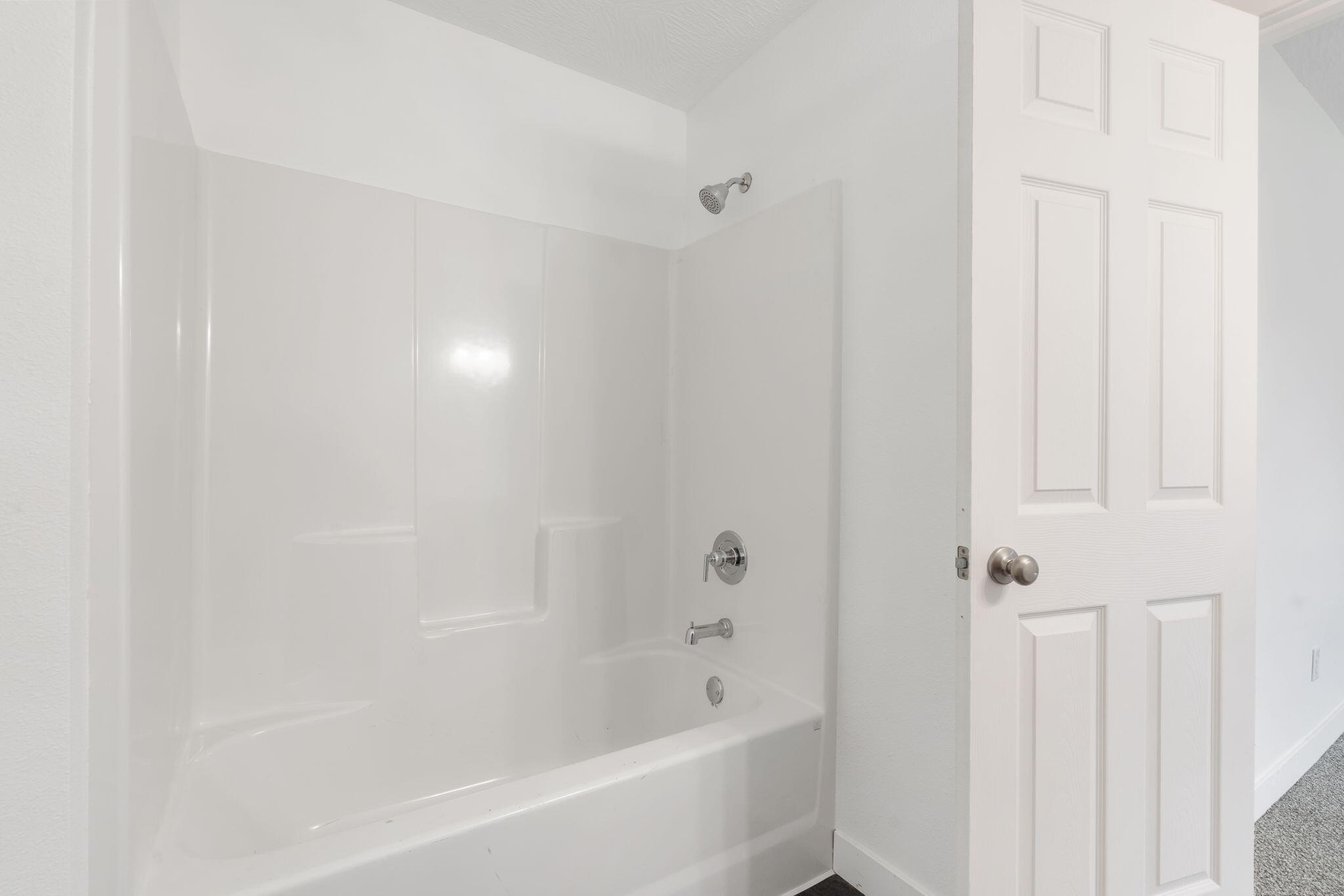 341 North Golden Avenue Property Photo 16