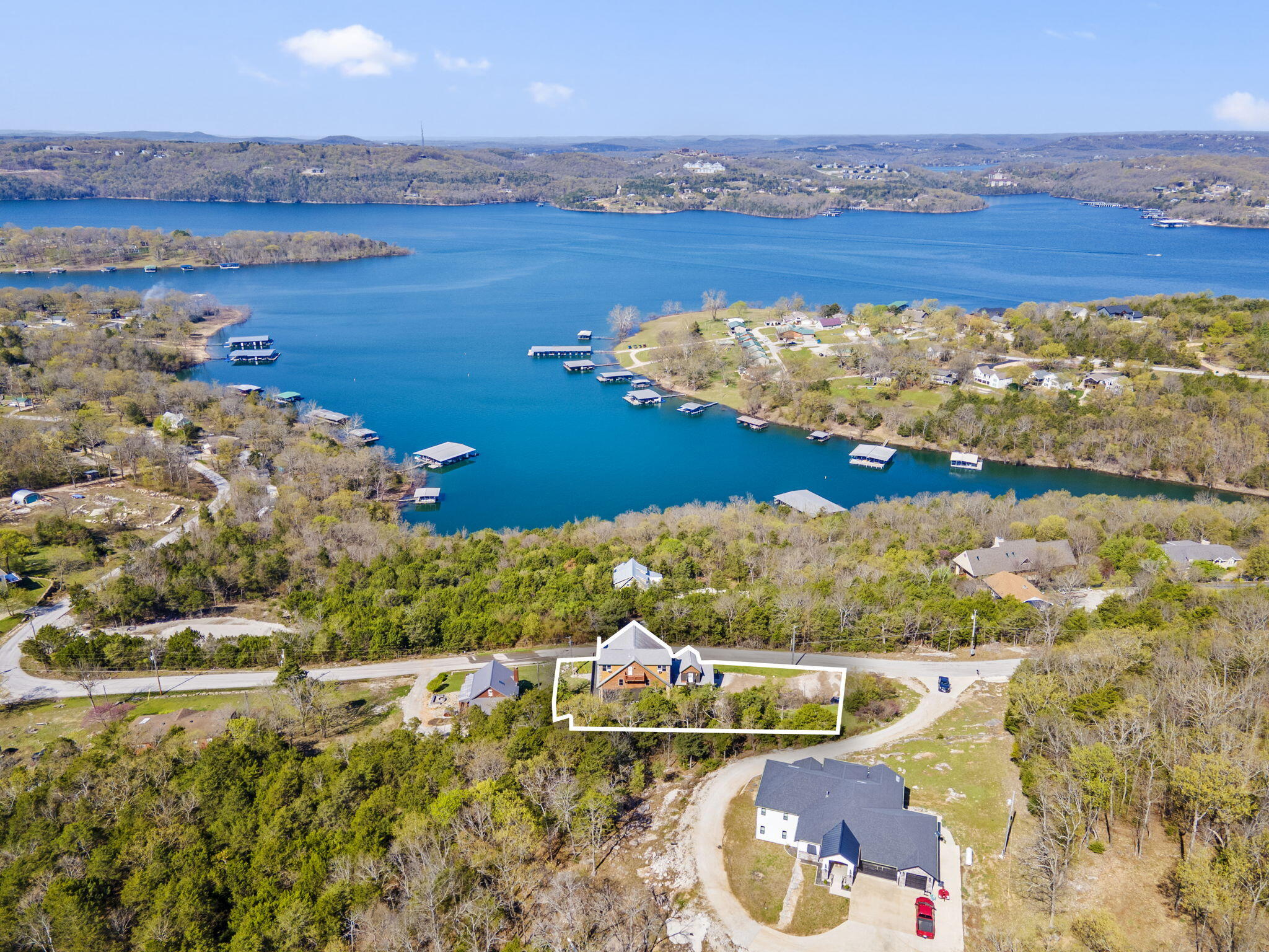 478 White Rockbluff Drive Property Photo 10