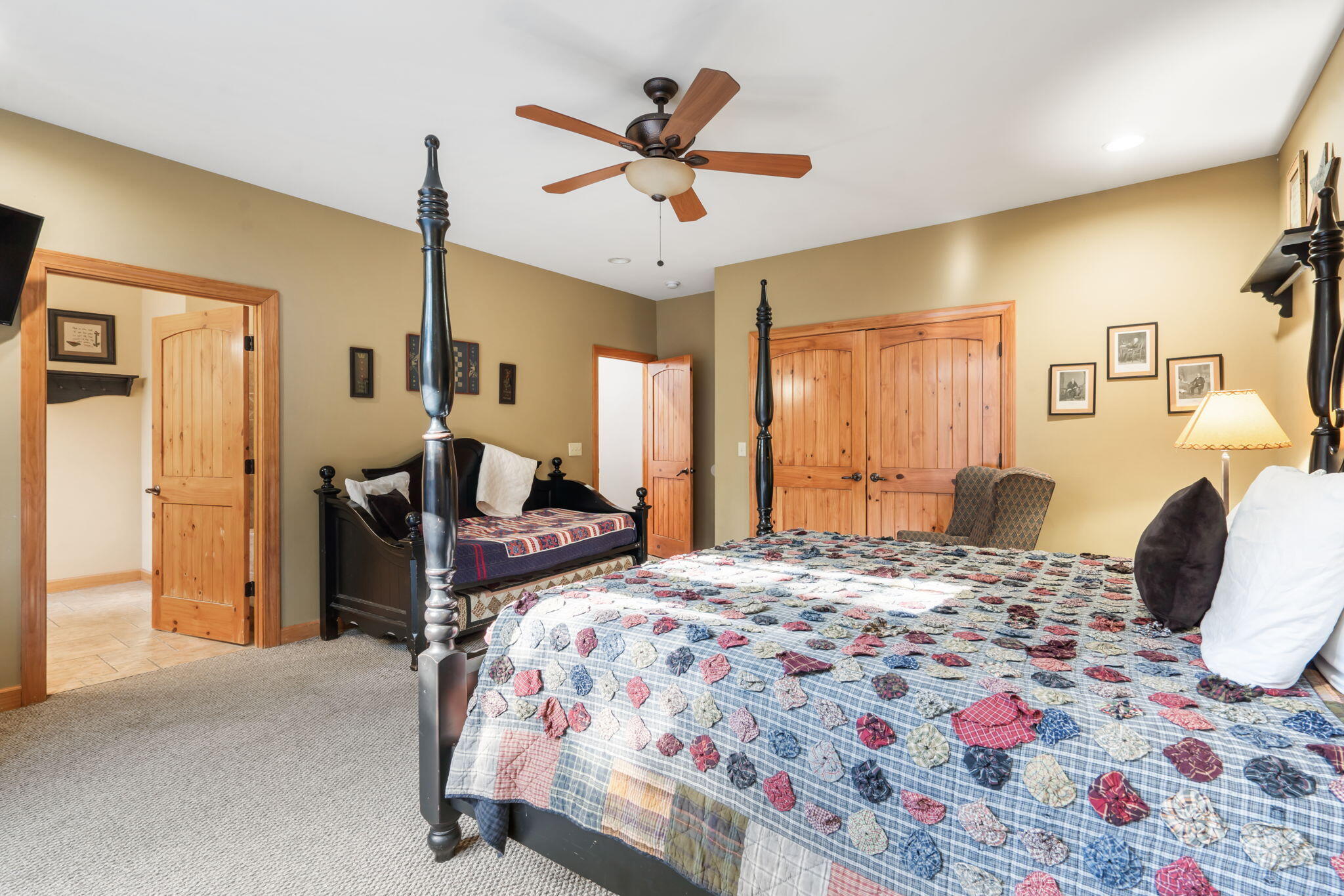478 White Rockbluff Drive Property Photo 31