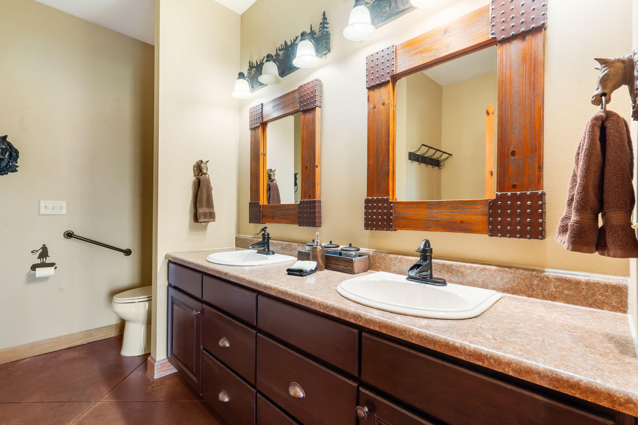 478 White Rockbluff Drive Property Photo 32