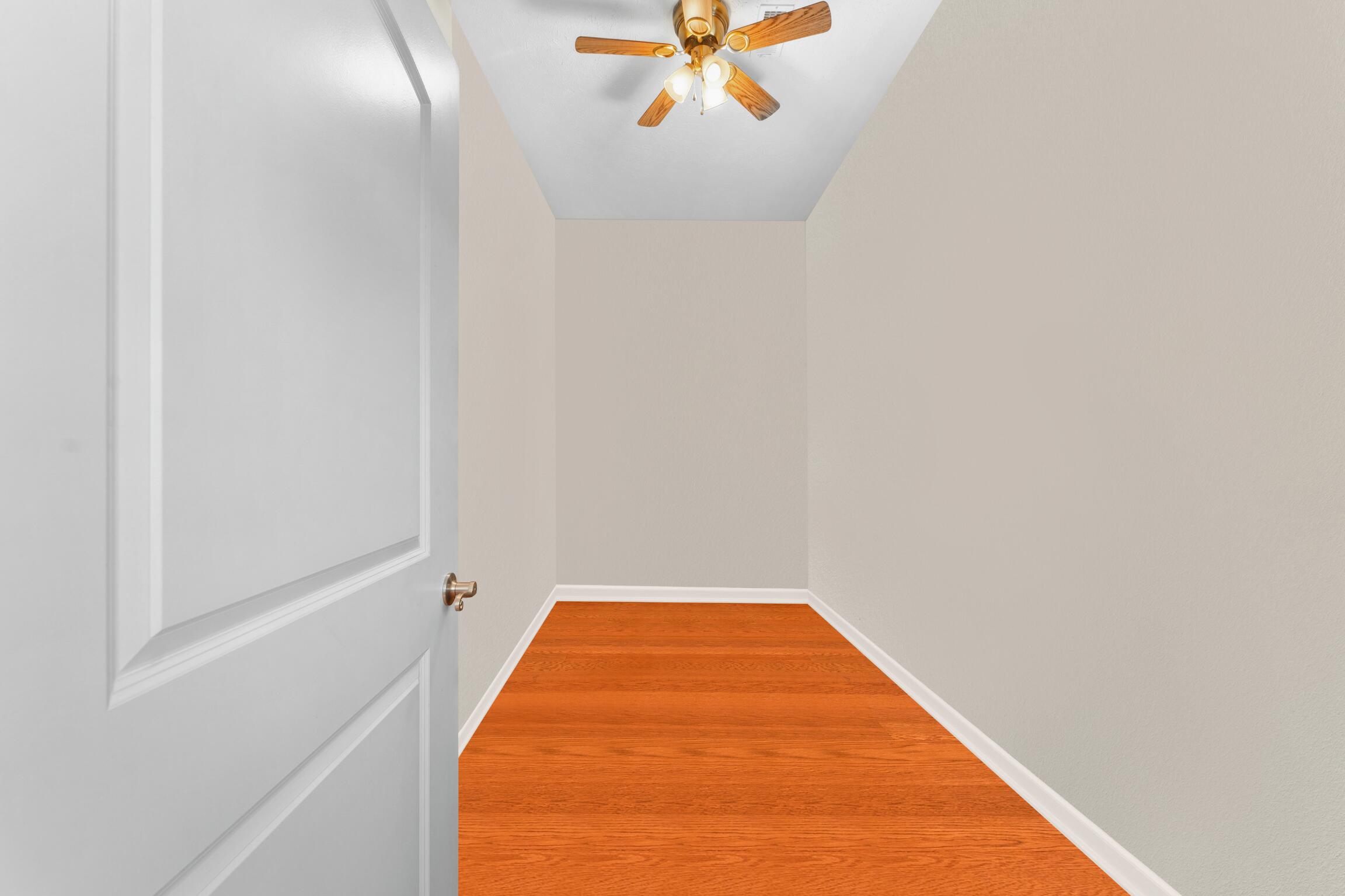 1026 Cliff Drive Property Photo 17