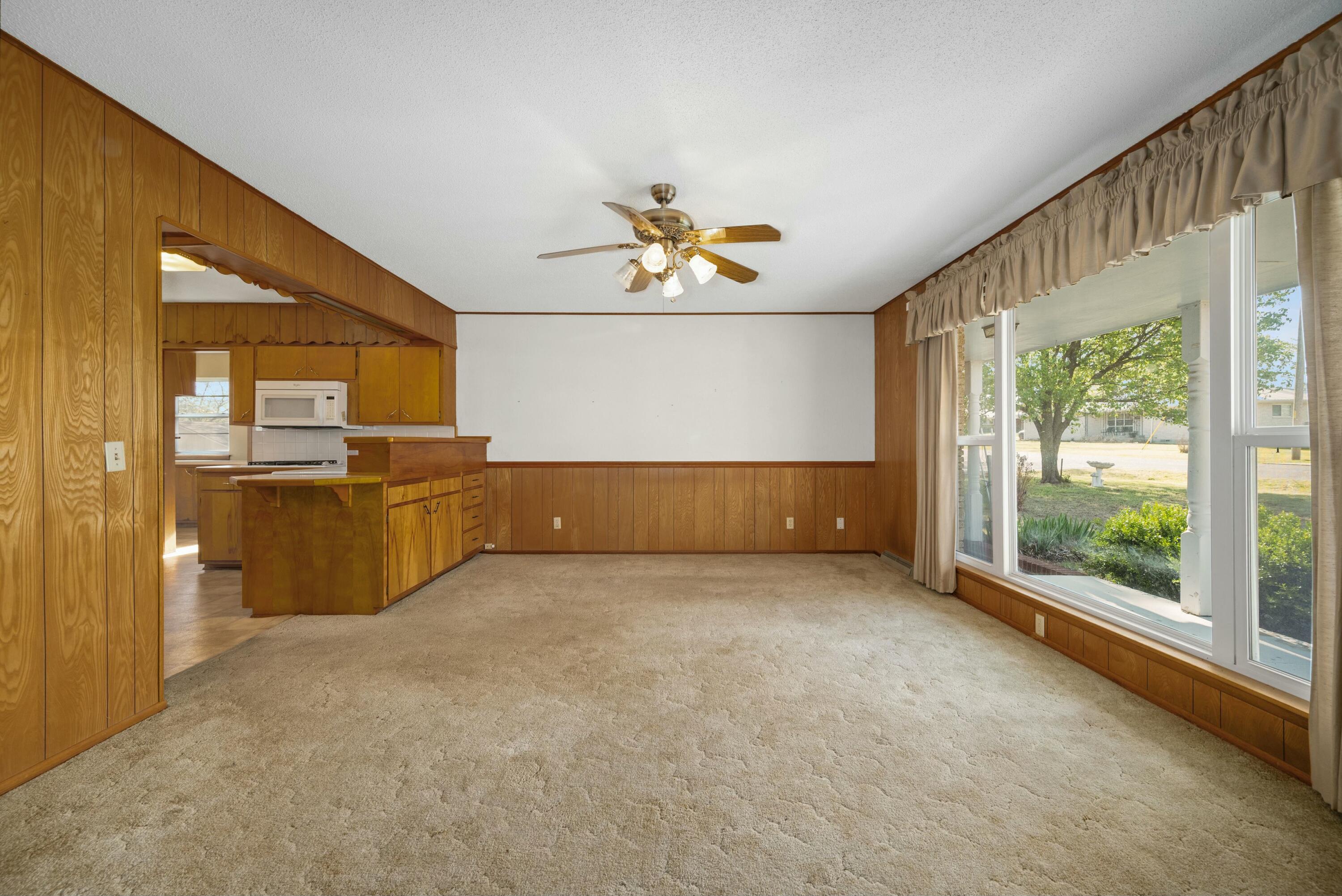 937 Warnall Circle Property Photo 9