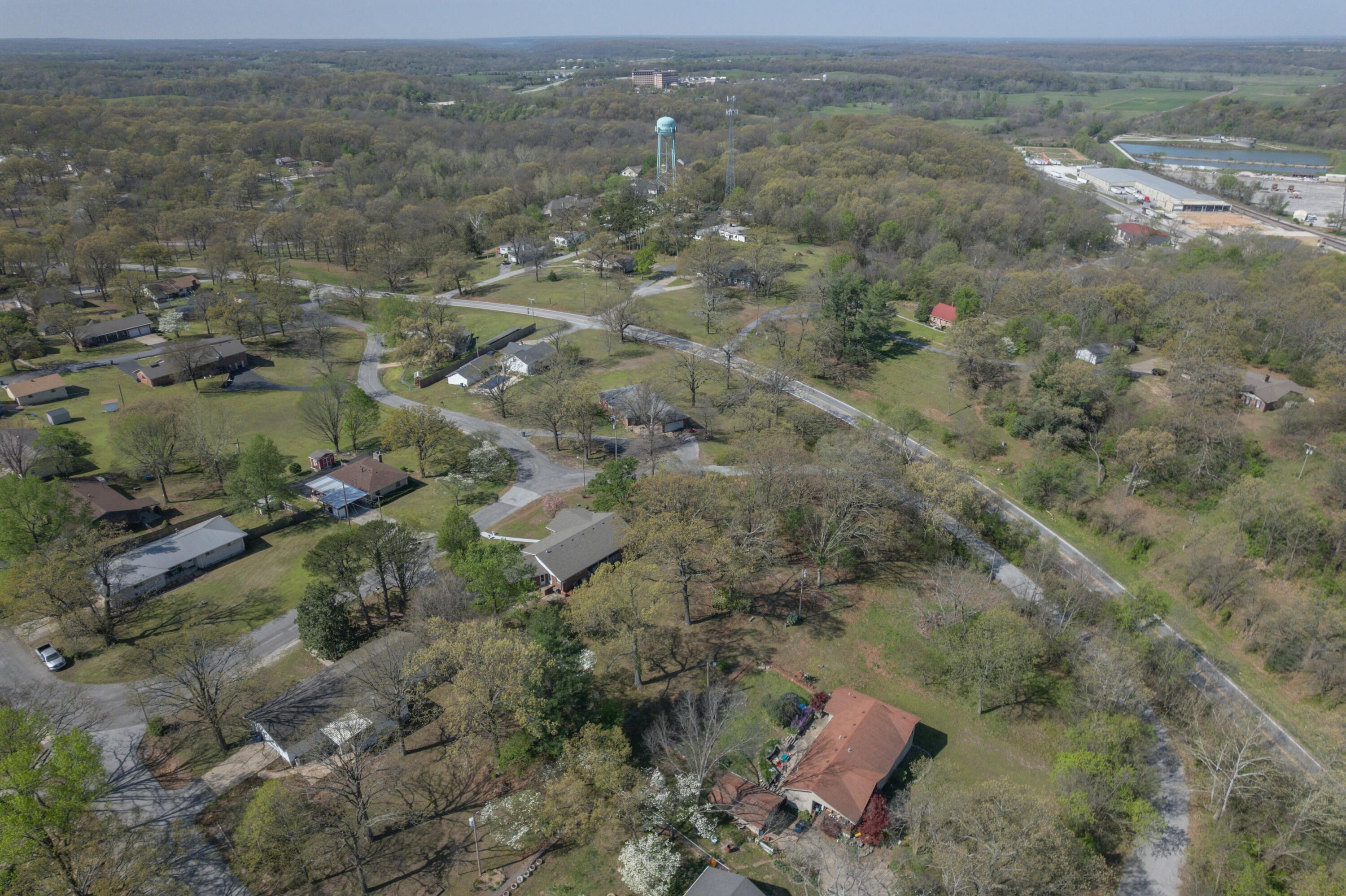 937 Warnall Circle Property Photo 39