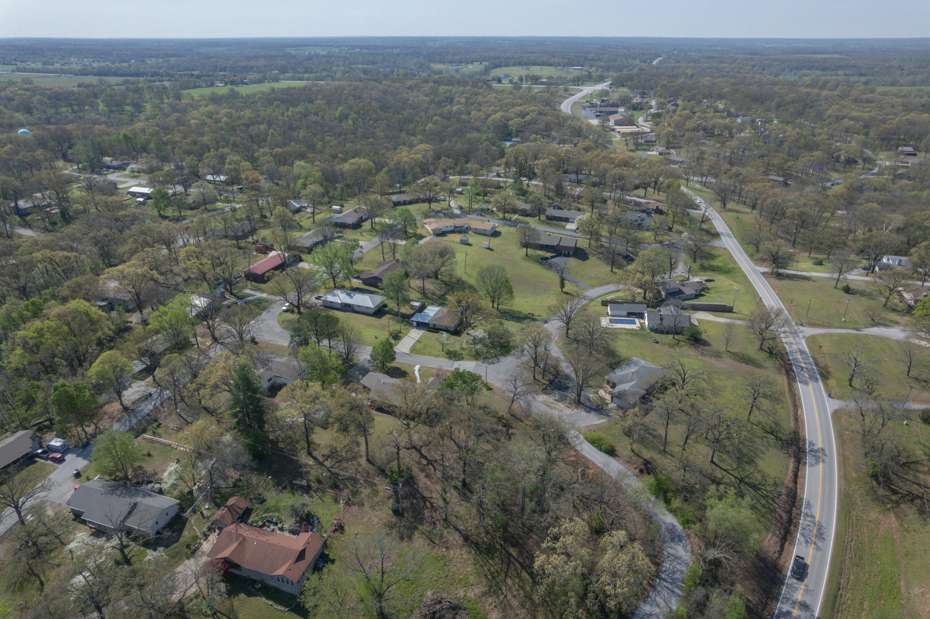 937 Warnall Circle Property Photo 40