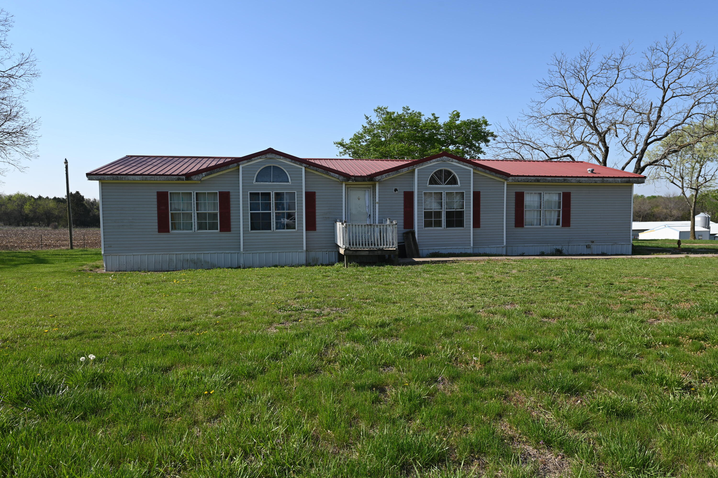 Jerico Springs Real Estate Listings Main Image