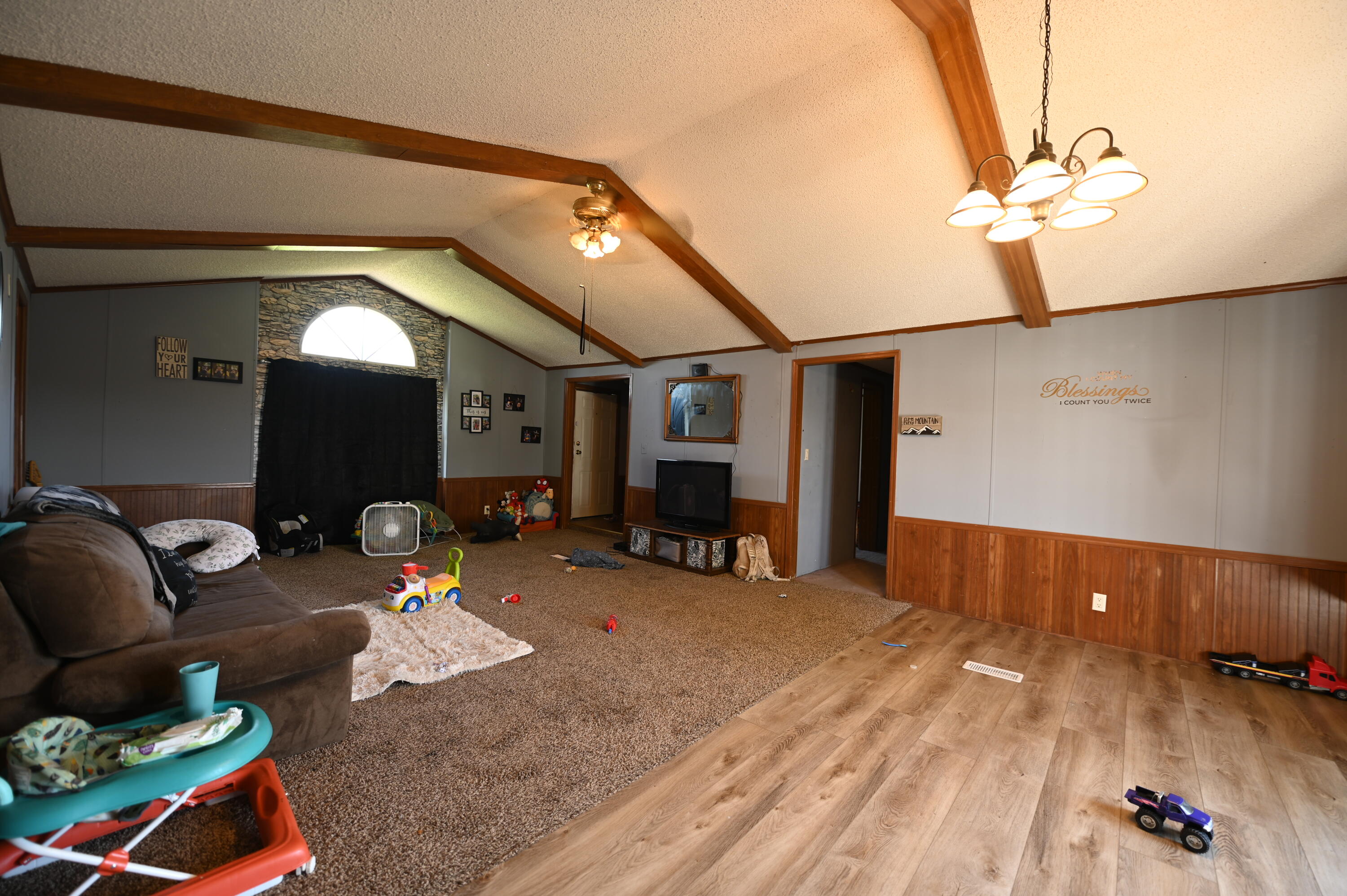 2140 East 2100 Road Property Photo 13