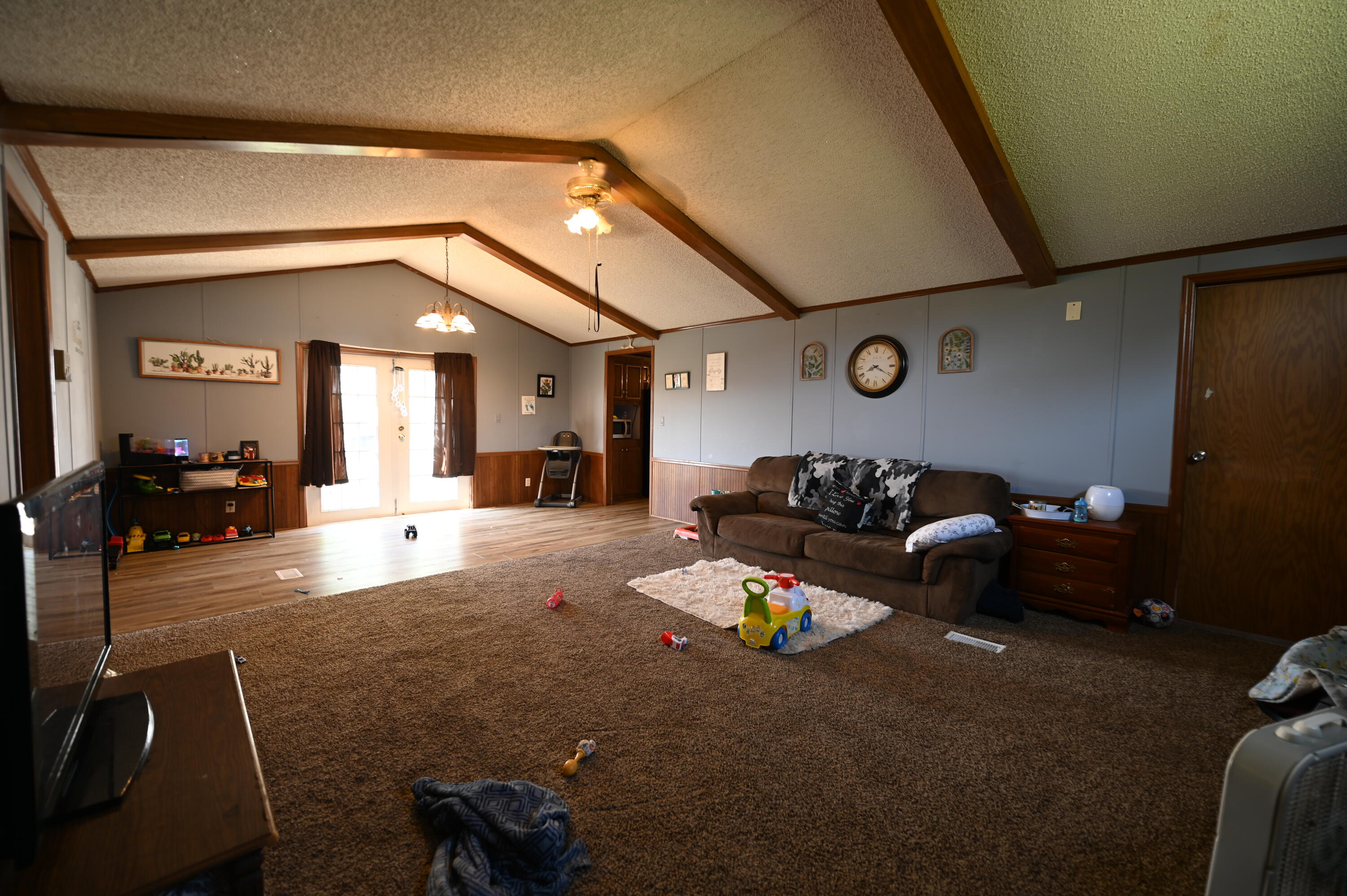 2140 East 2100 Road Property Photo 14