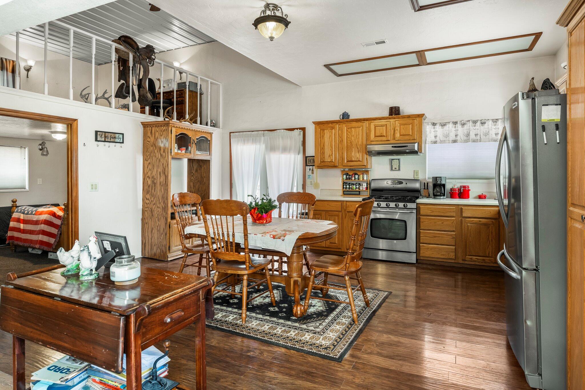 844 Mc Lean Road Property Photo 8