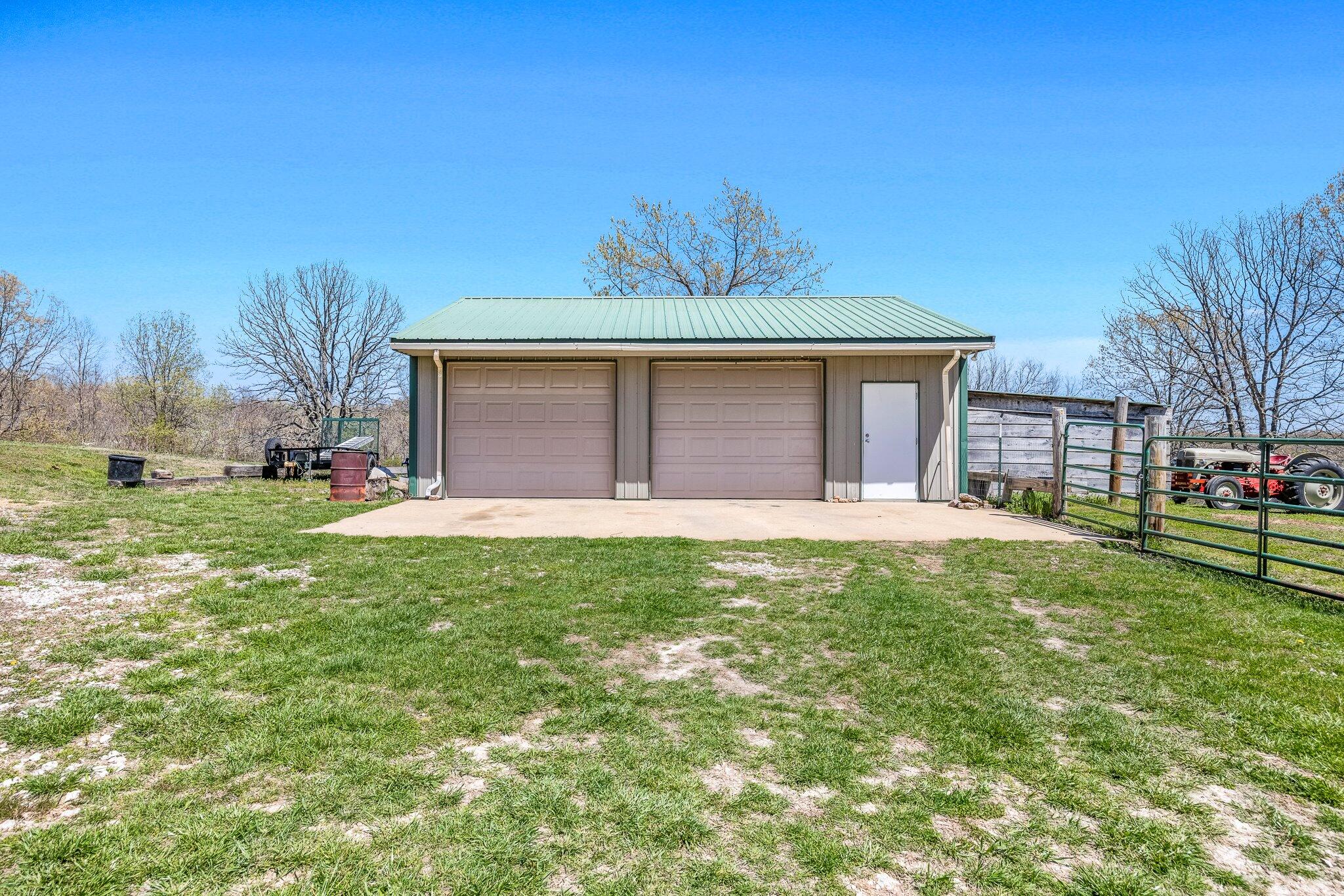 844 Mc Lean Road Property Photo 17