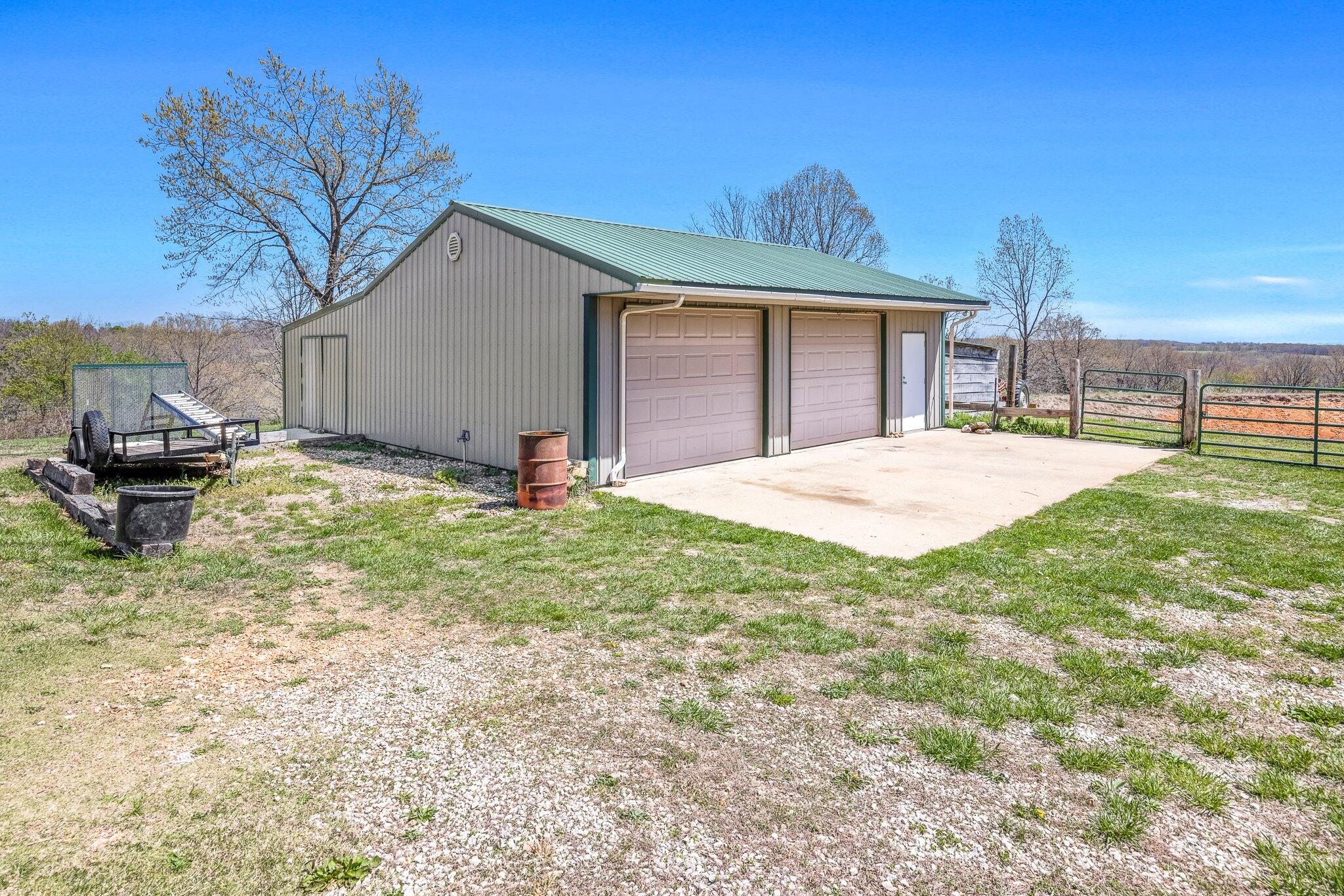 844 Mc Lean Road Property Photo 18