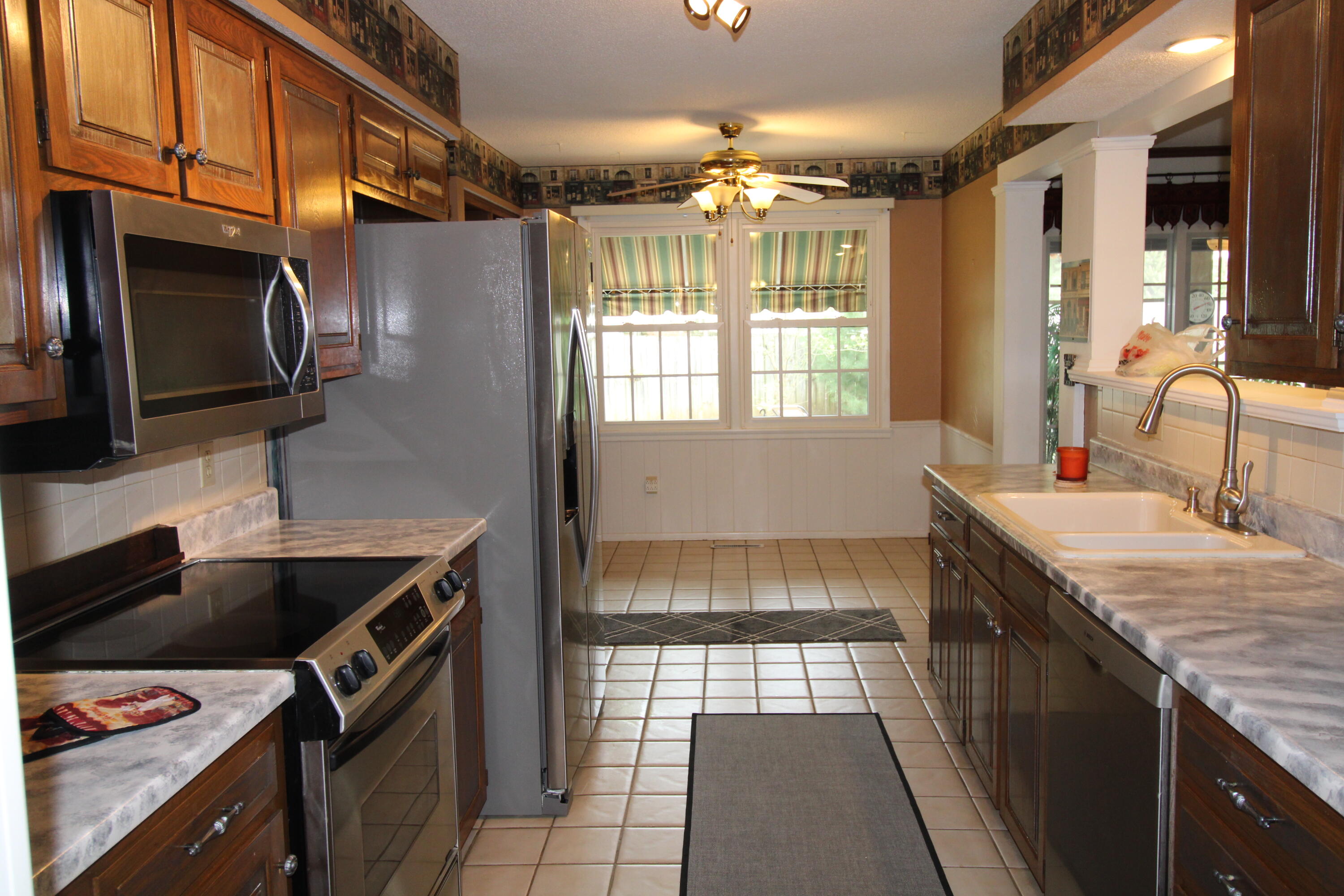 4332 South Cardinal Court Property Photo 30
