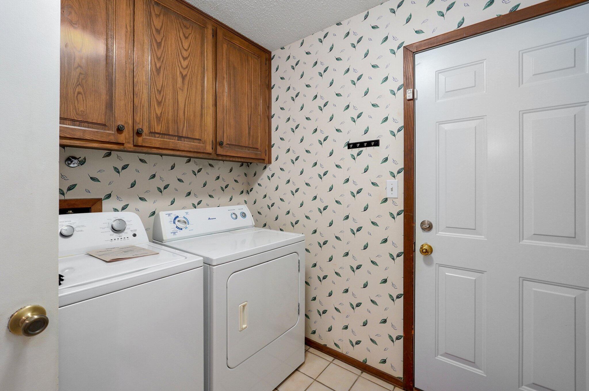 4332 South Cardinal Court Property Photo 39