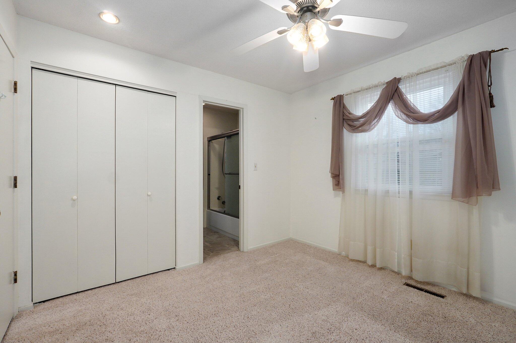 4332 South Cardinal Court Property Photo 54