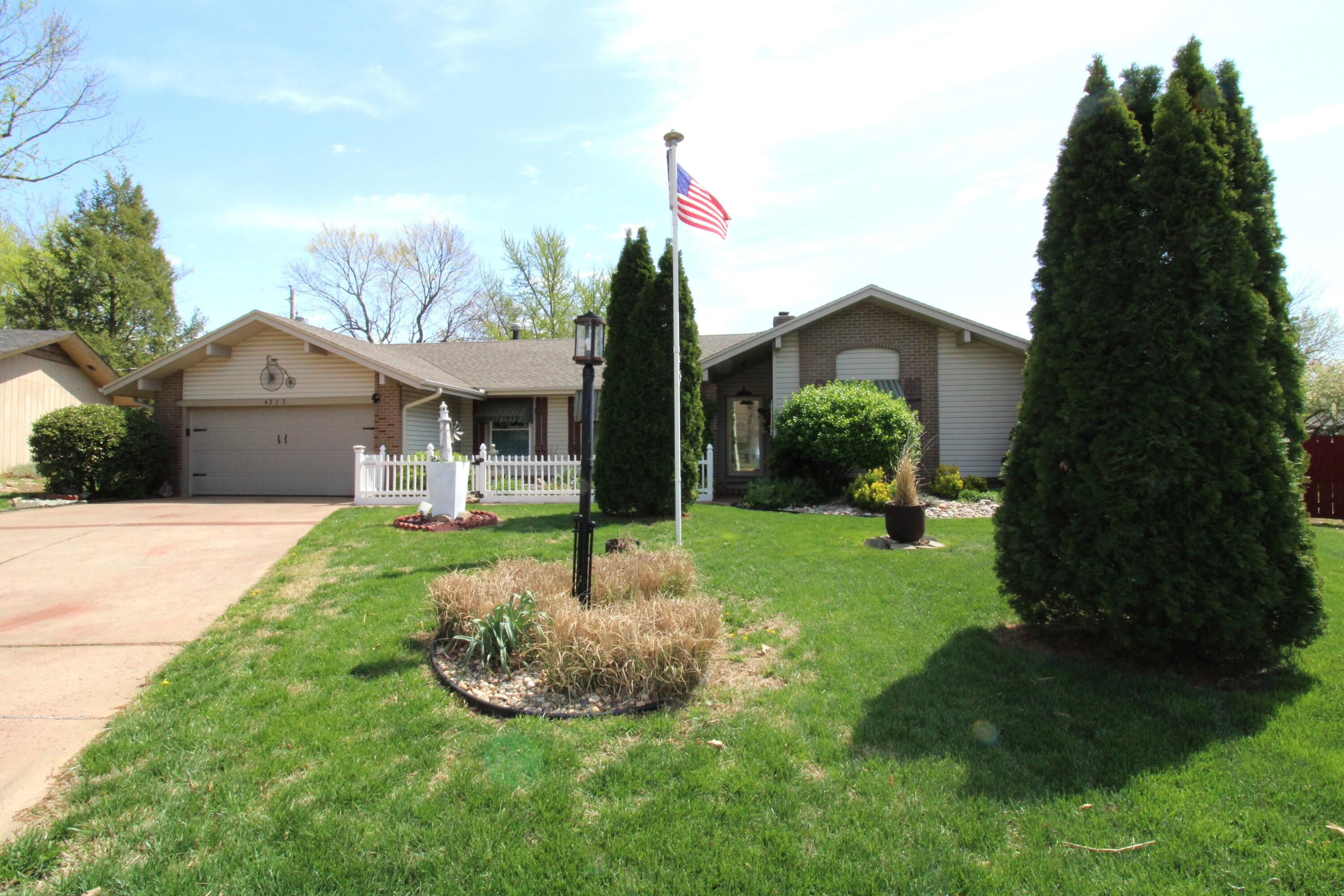 4332 South Cardinal Court Property Photo 63