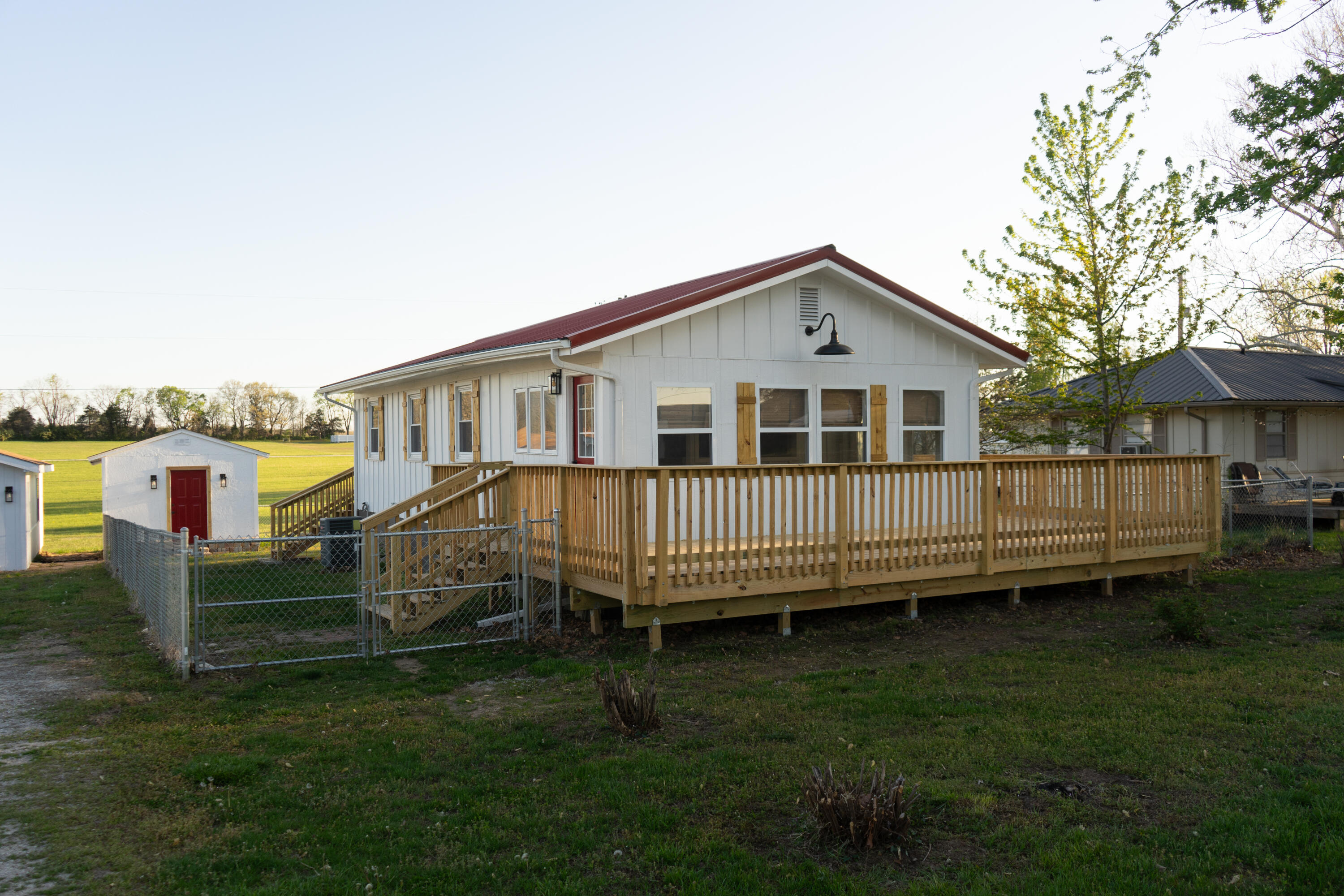 25432 Apple Lane Property Photo