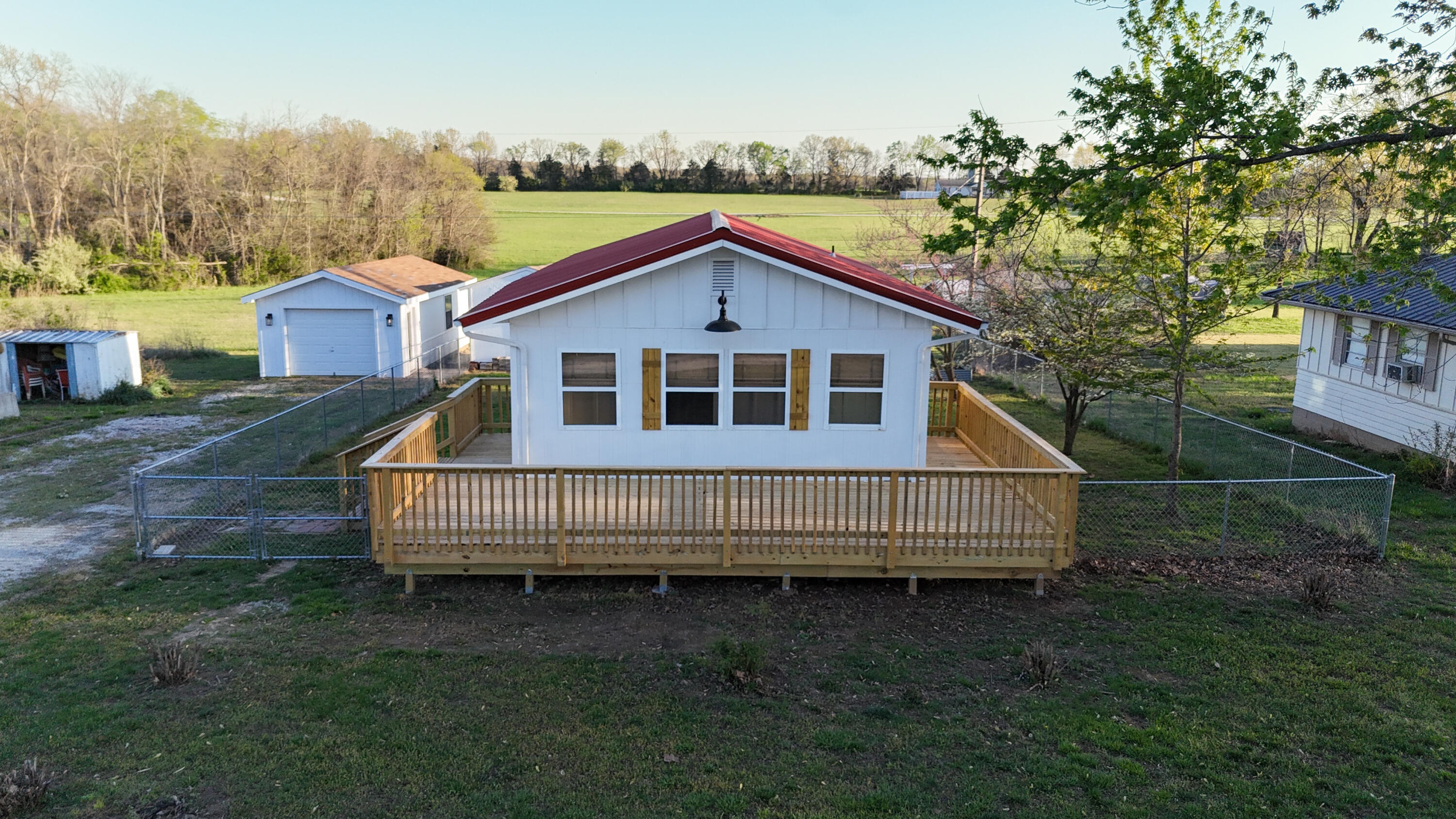 25432 Apple Lane Property Photo 5