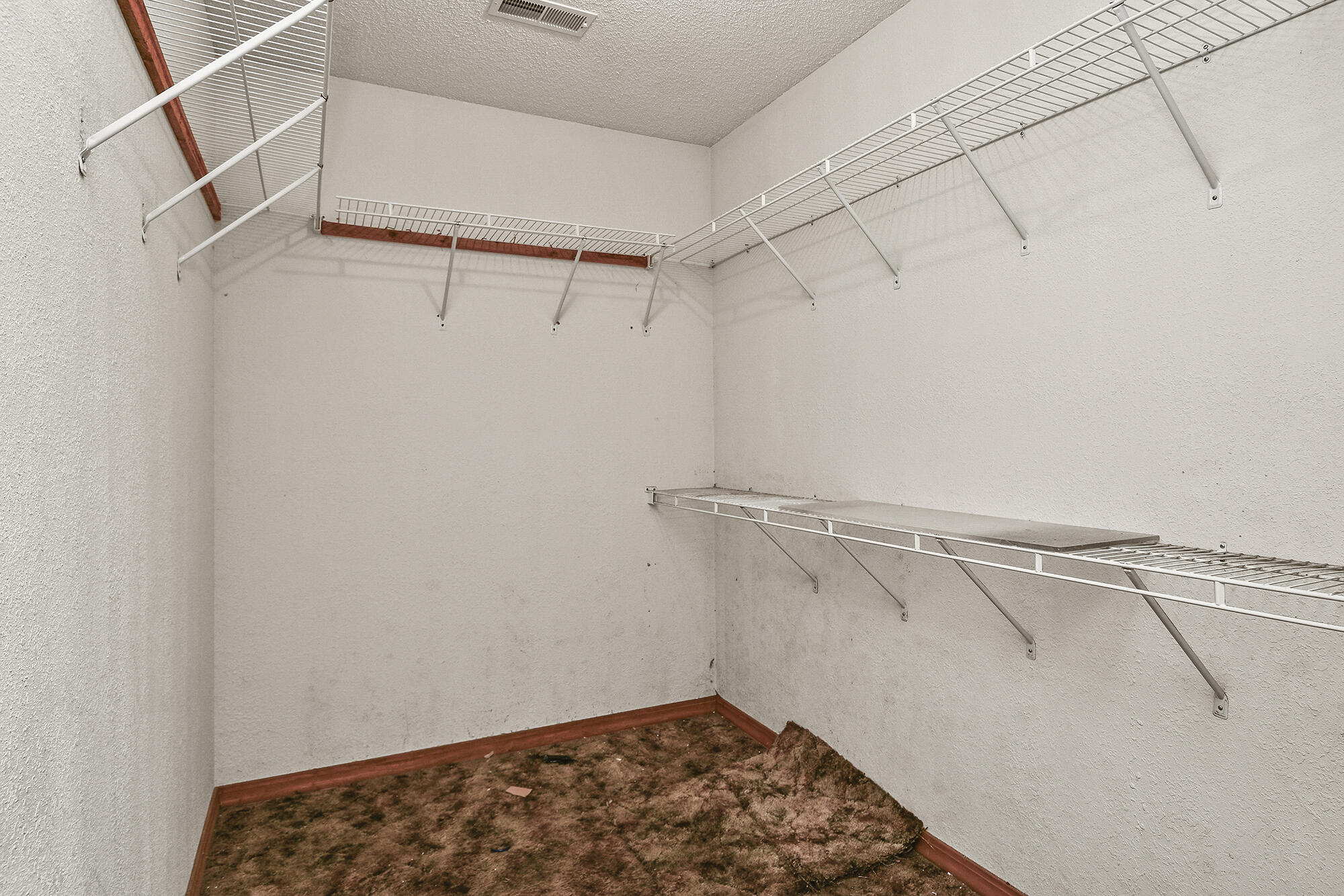 654 Highway T Property Photo 17