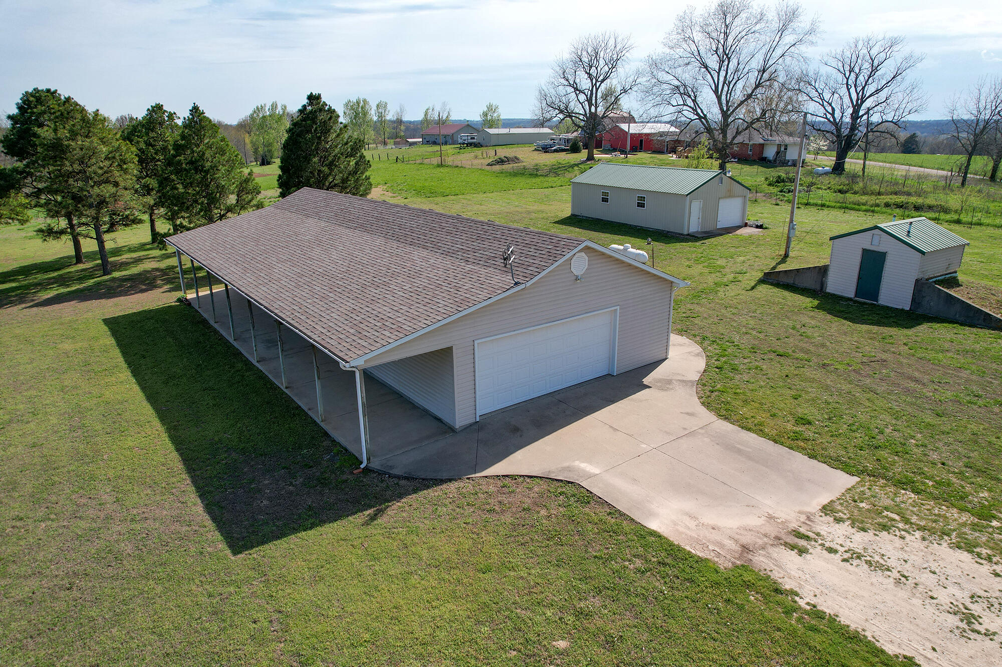 654 Highway T Property Photo 24