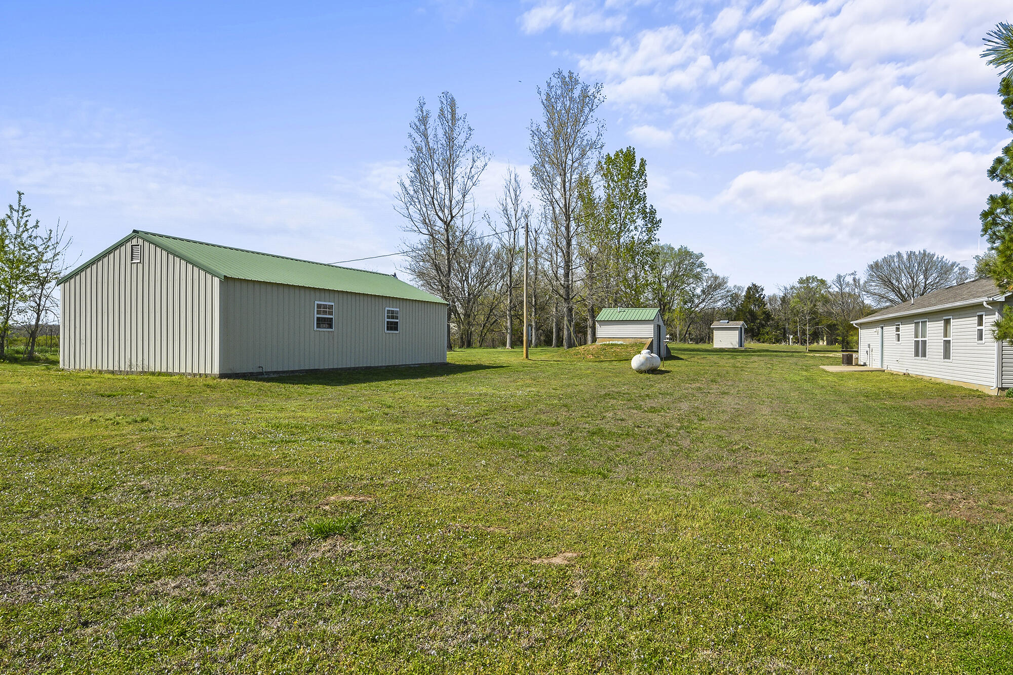 654 Highway T Property Photo 26