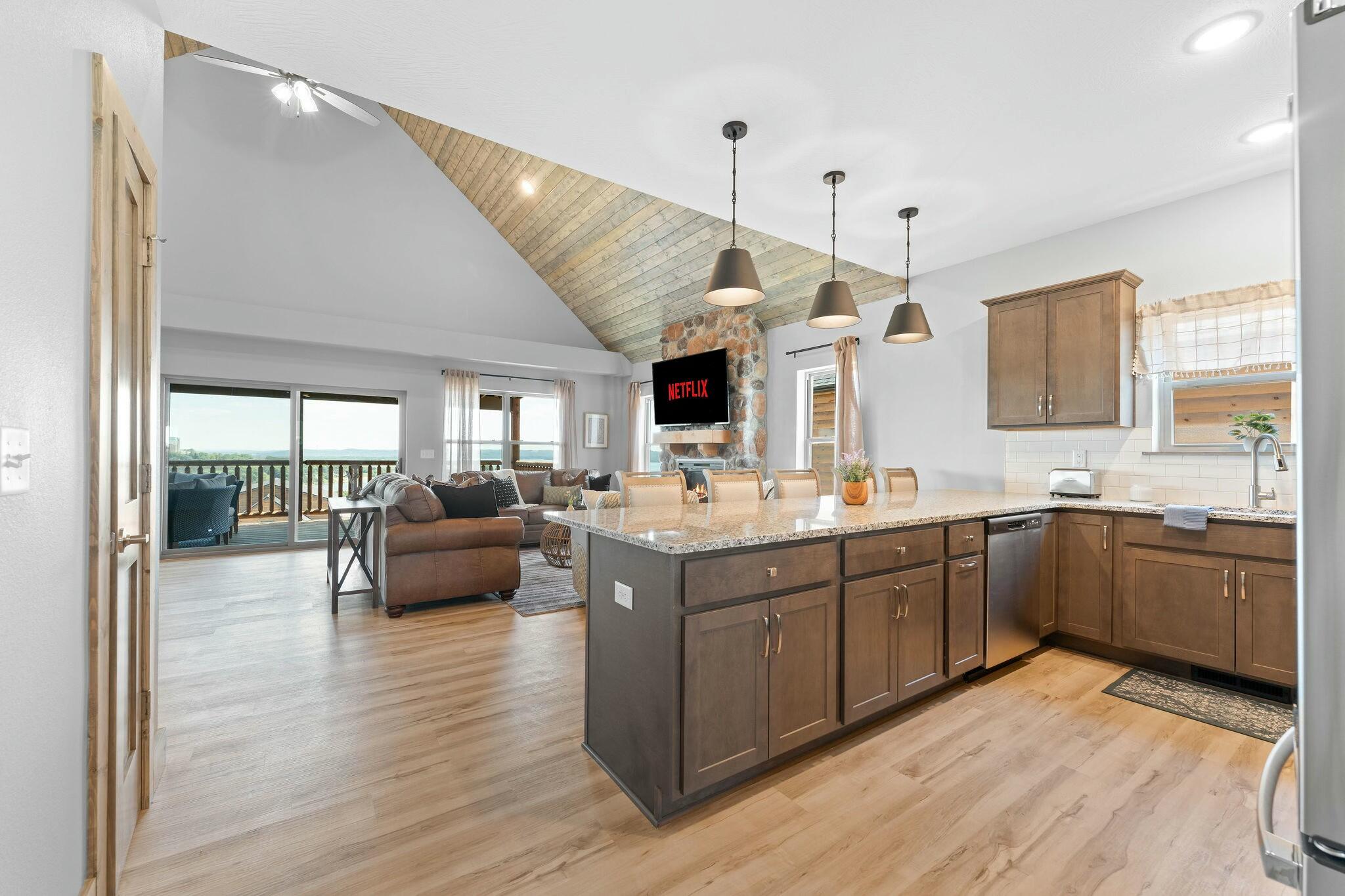 137 Summertime Court Property Photo 10