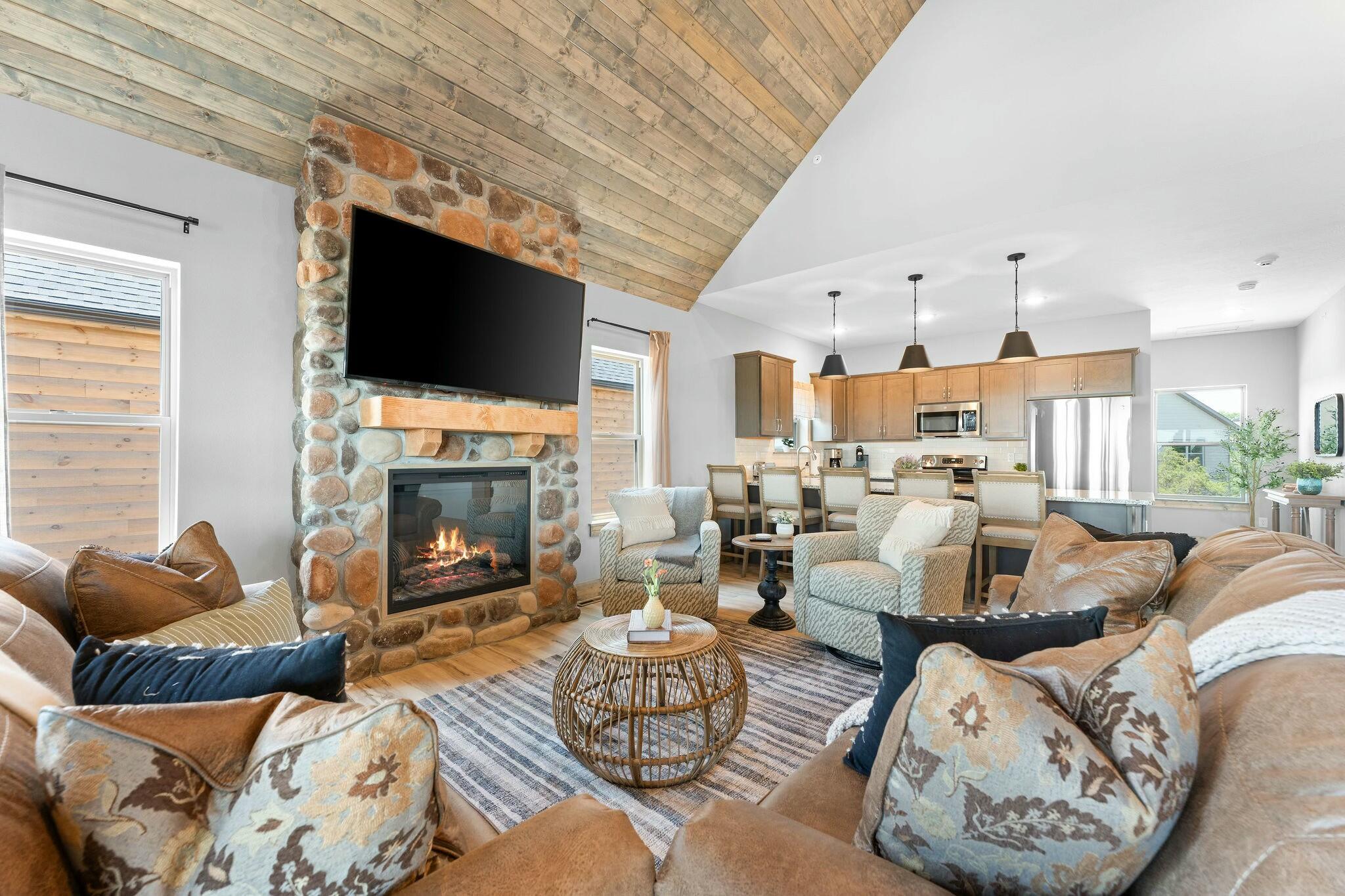 137 Summertime Court Property Photo 15