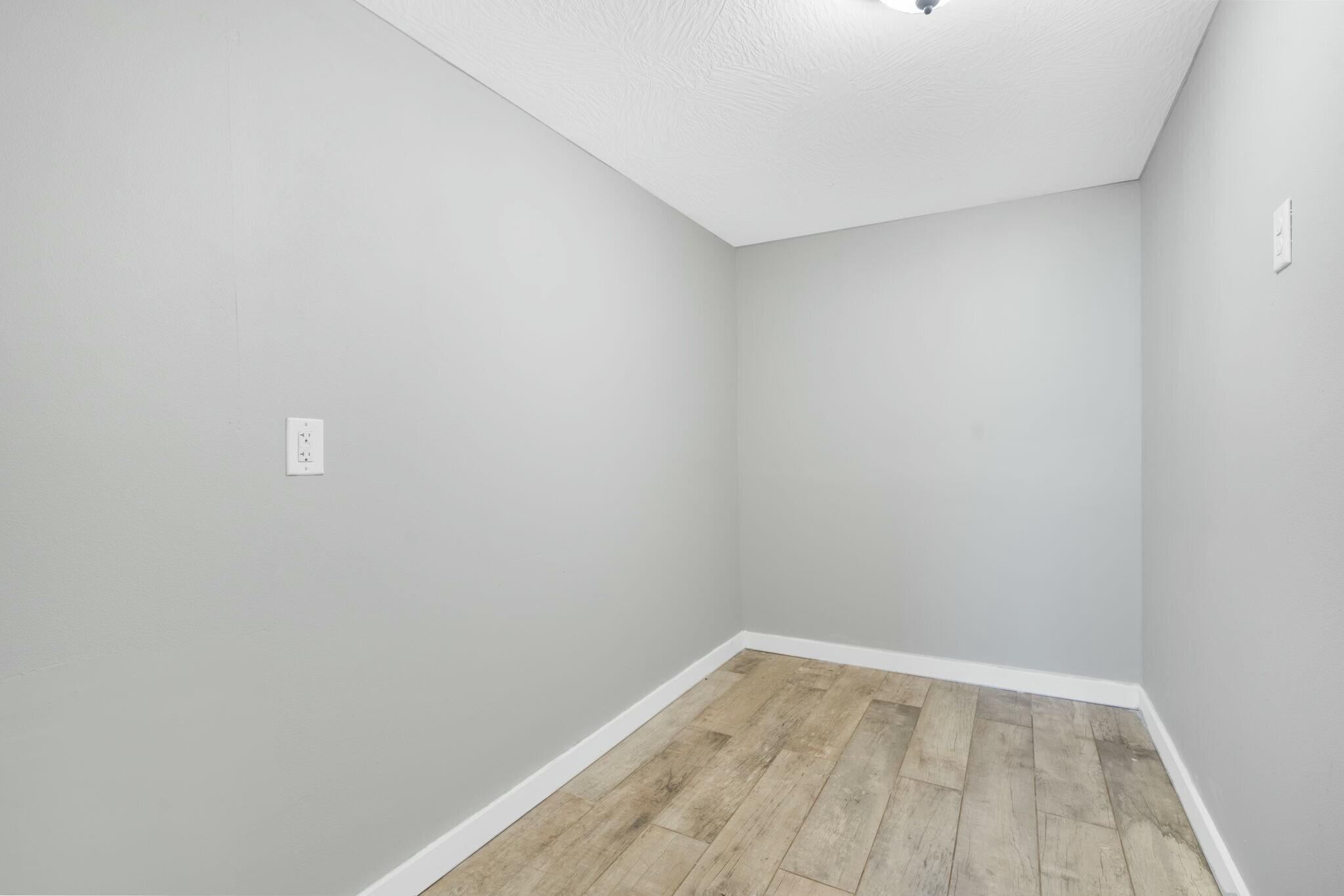 1461 East Cairo Street Property Photo 17